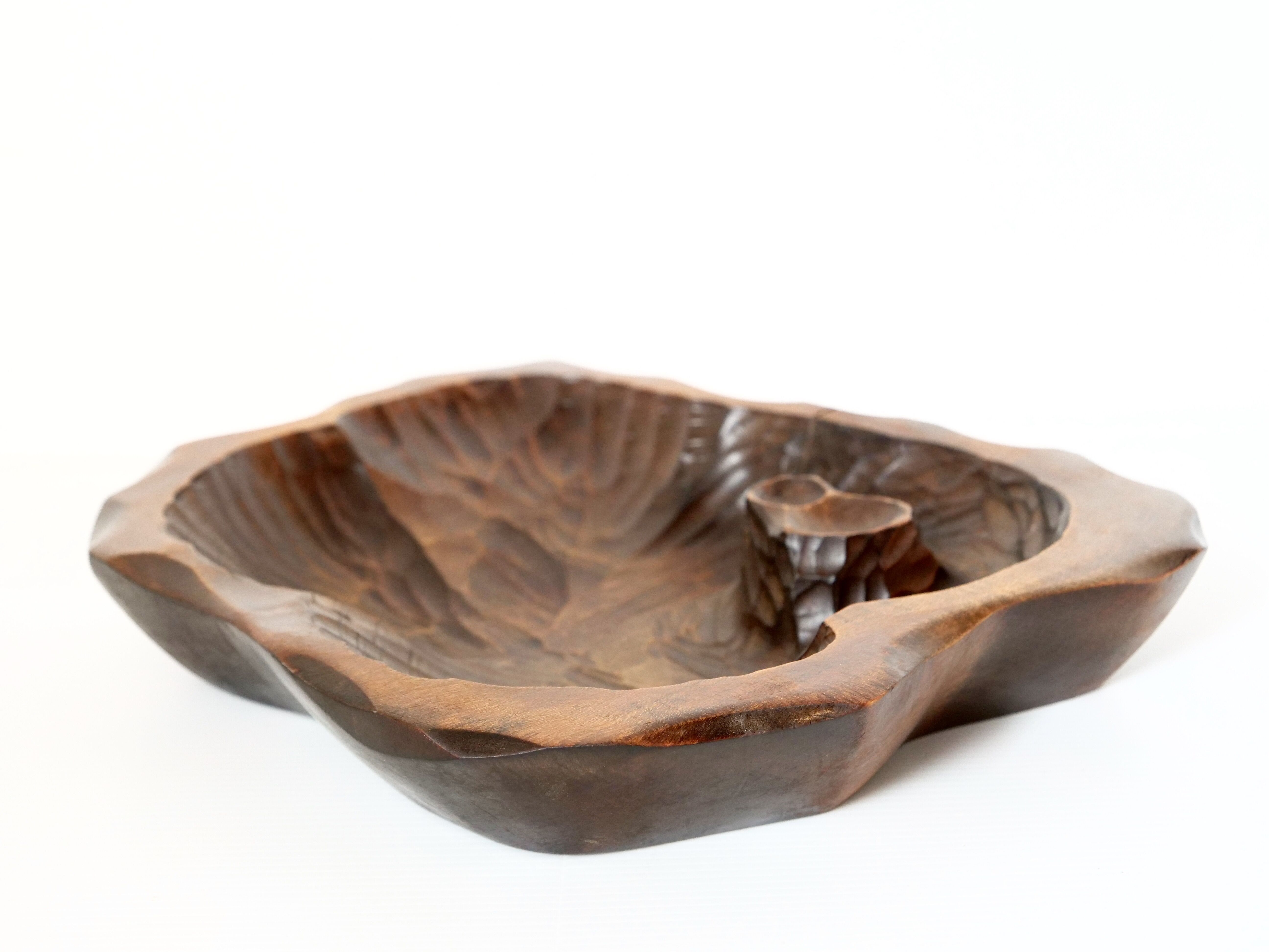 Brutalist dish in vintage gougé wood