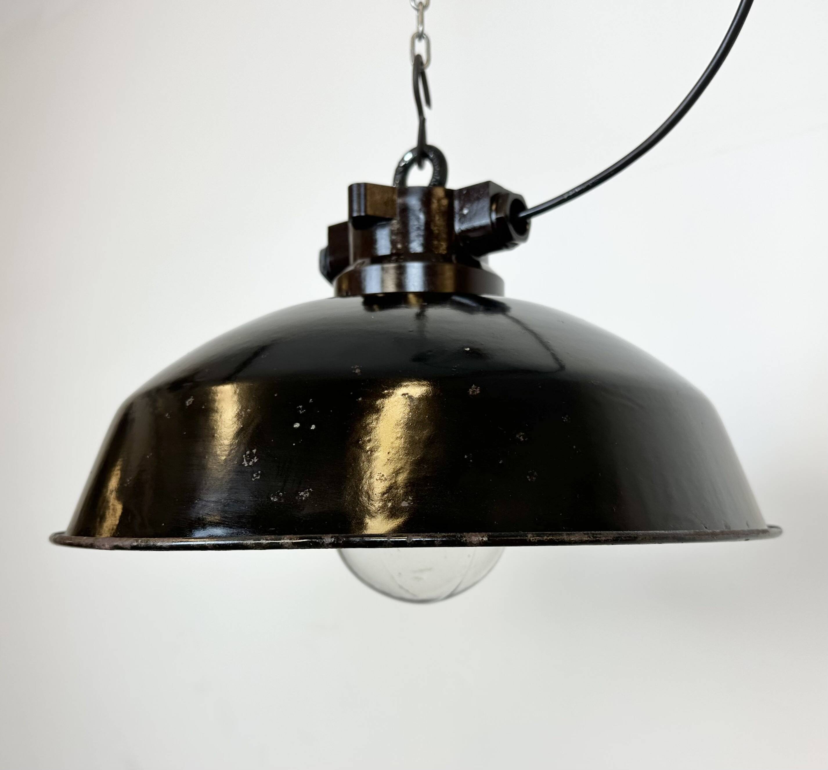 Industrial black enamel factory pendant lamp, 1950s
