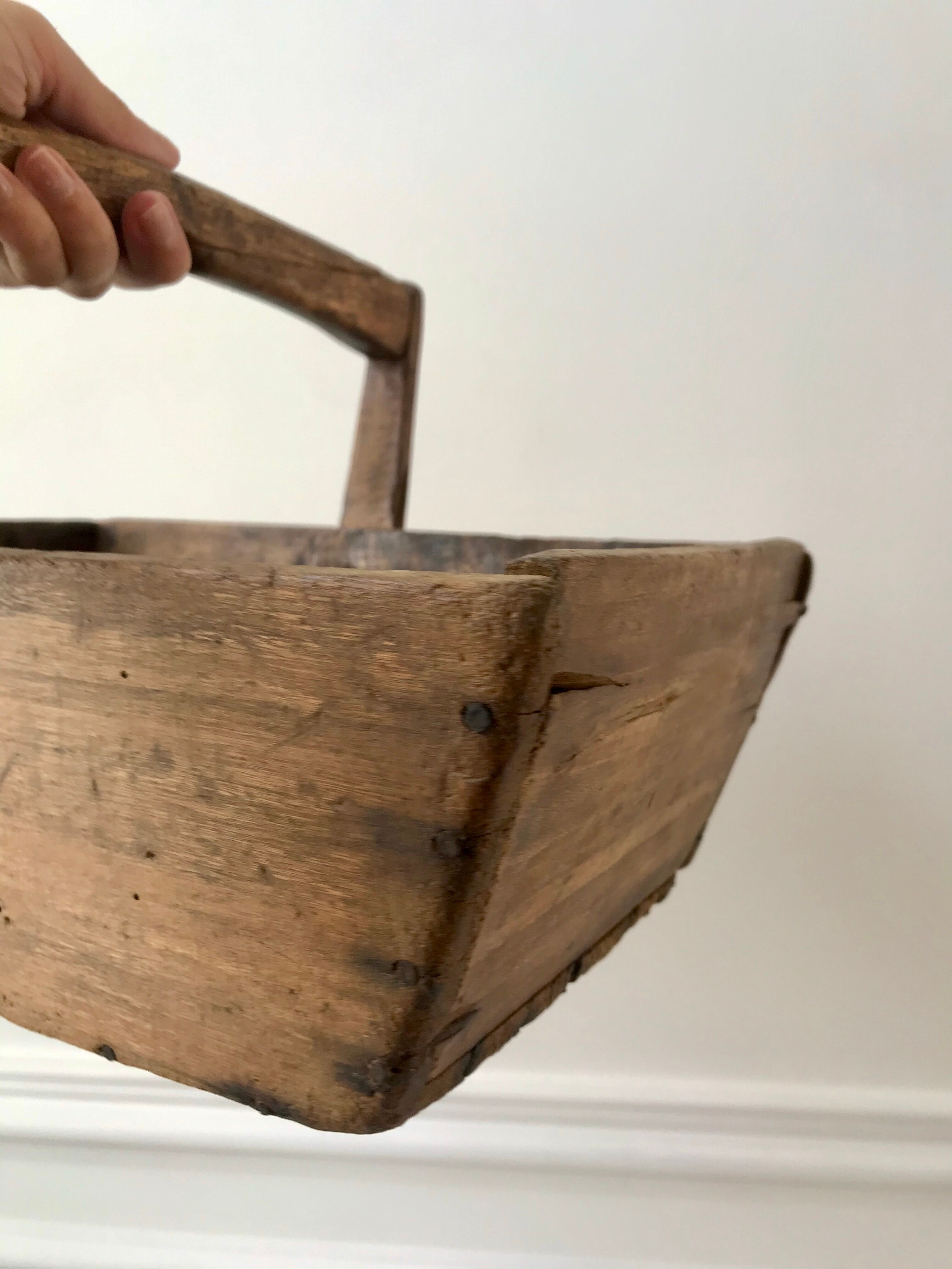 panier en bois ancien début XXème