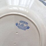 8 flat ironstone plates “Fleurette” Gien