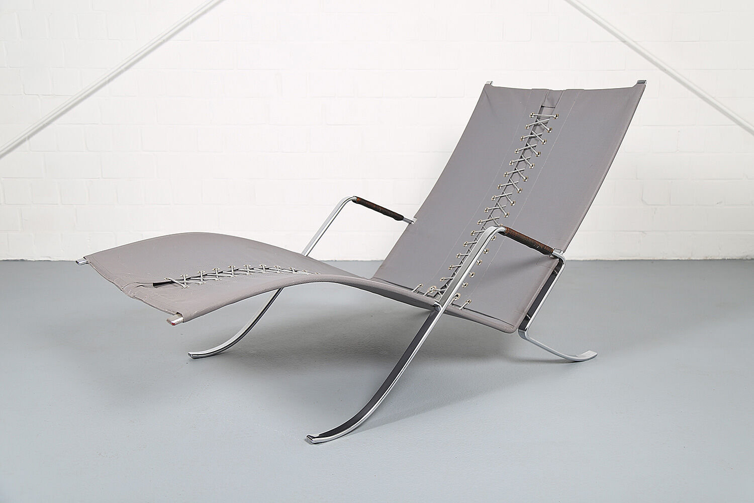 FK-87 Grasshopper design by Fabricius & Kastholm for Kill International