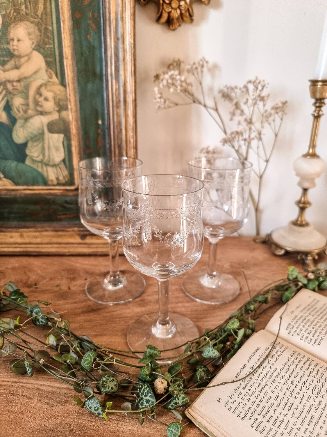 8 verre à pied, SAINT LOUIS, cristal gravé, début XXe