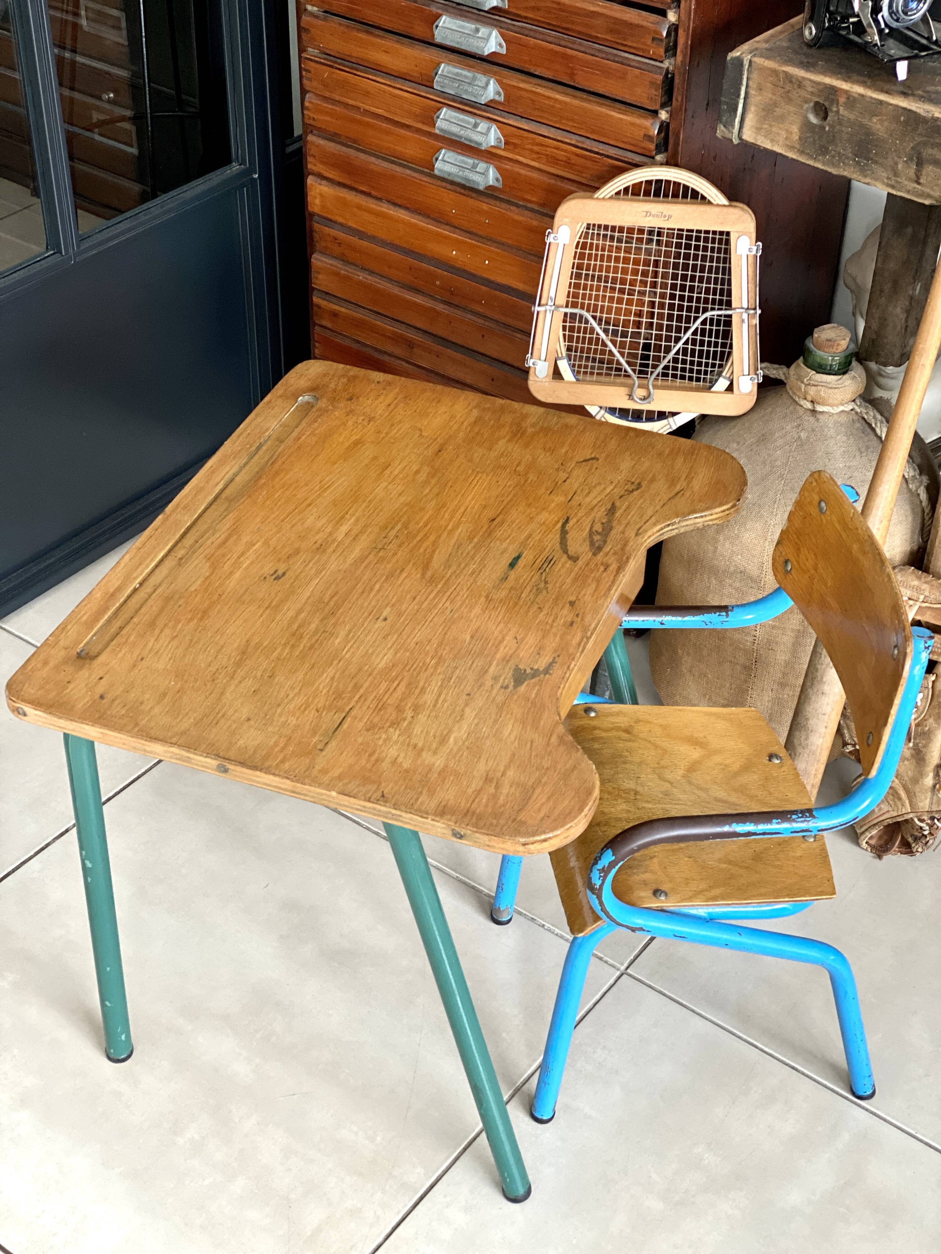 Desk and school chair set