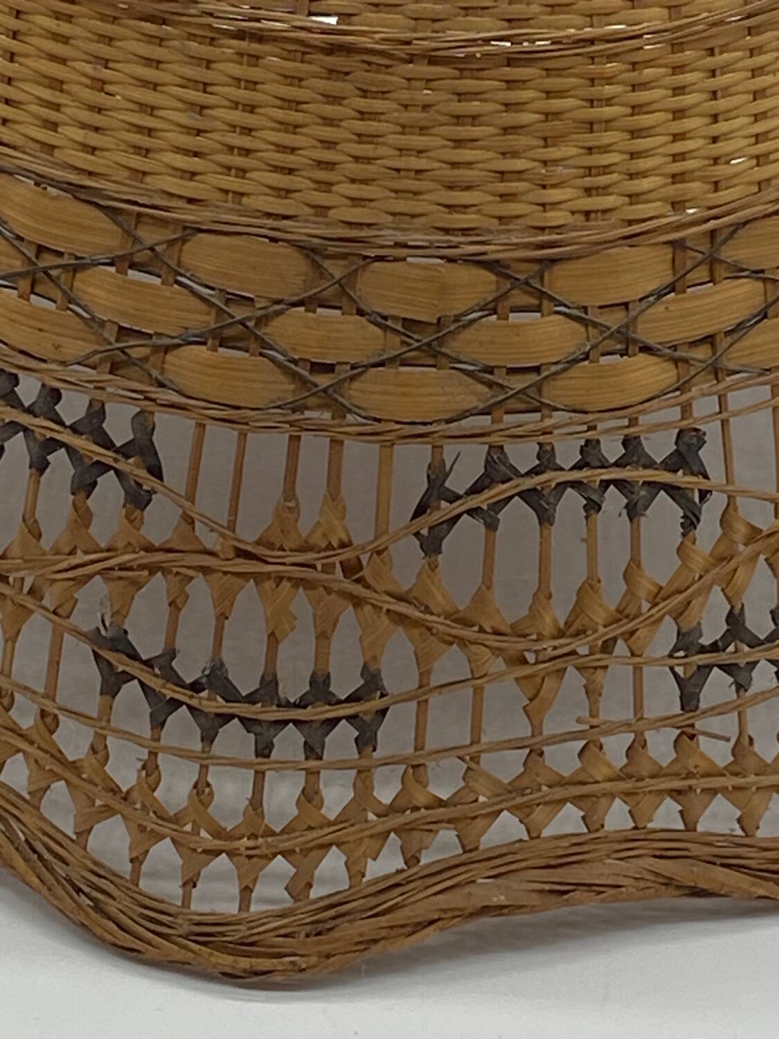 Pendant lamp / rattan / wicker / cane / vintage natural fibers