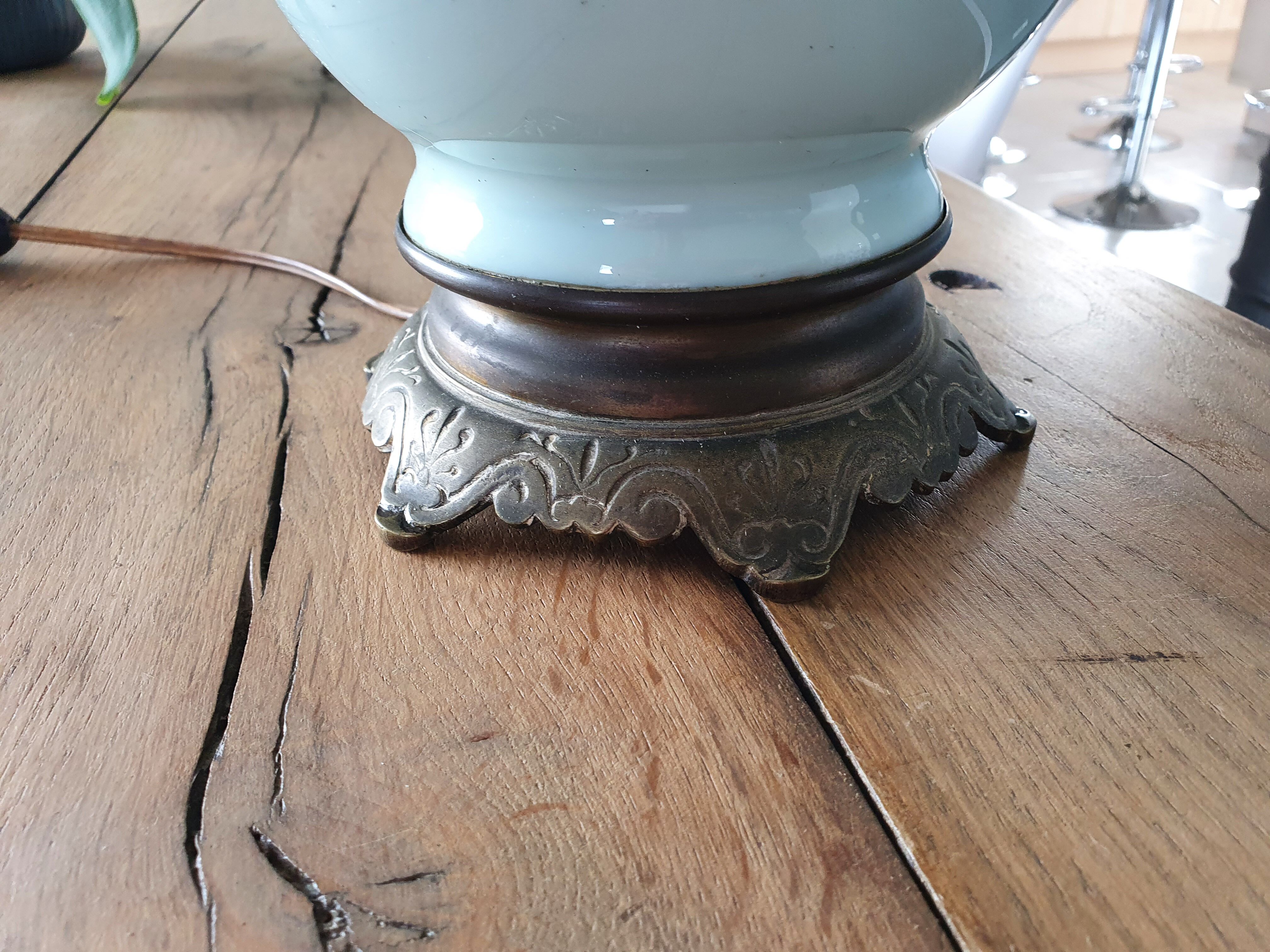 Opaline lamp oil / oil bronze Napoleon III lamp mounting