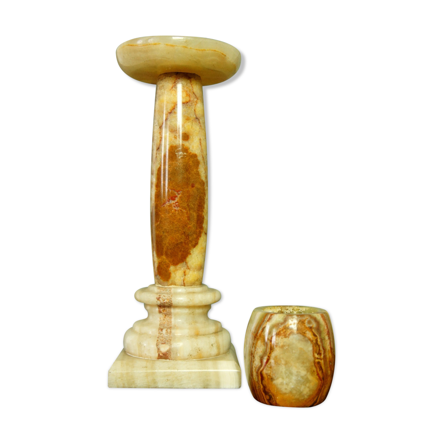 Set of 2 candlesticks in travertine