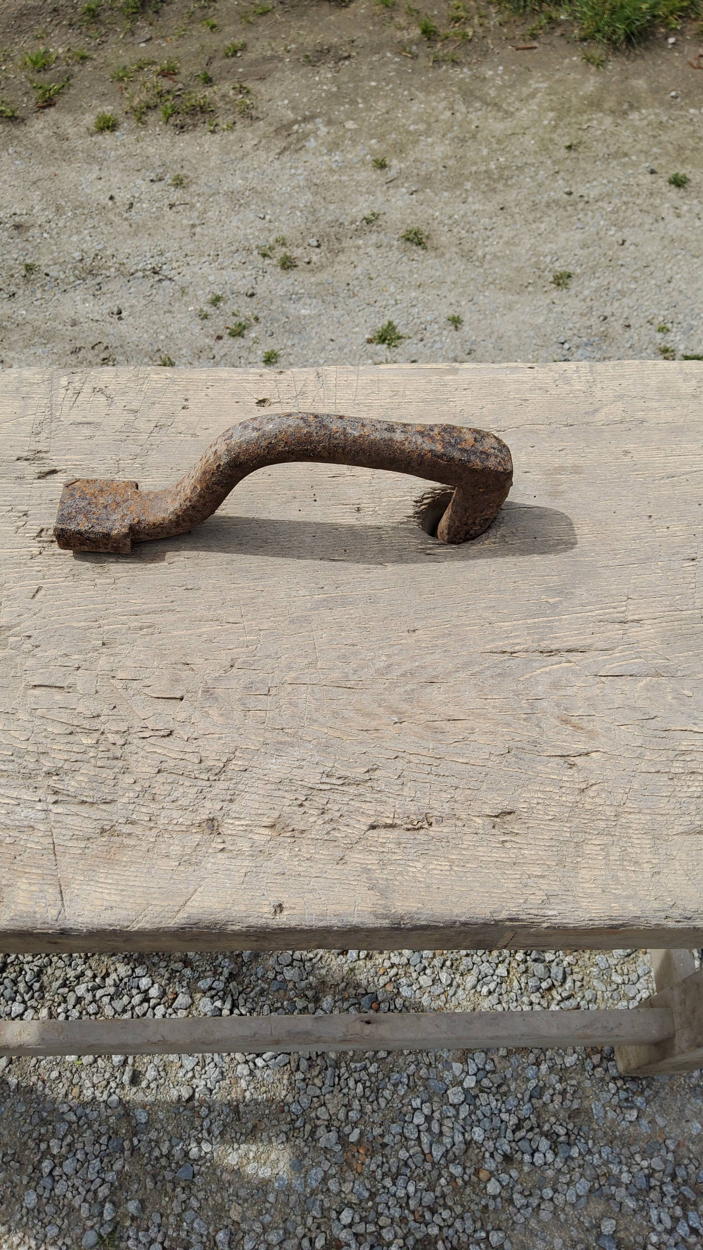 Old wooden workbench 126cm