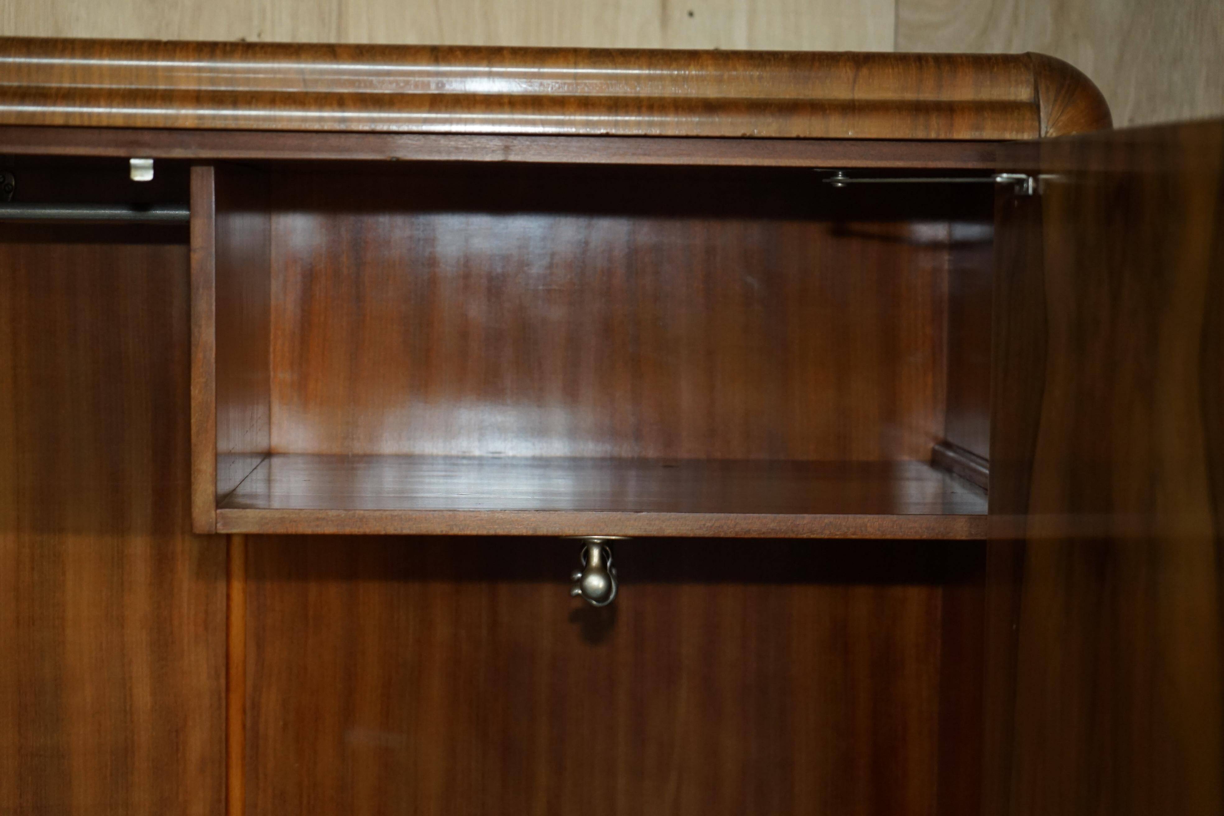 Double Art Deco wardrobe in satin walnut circa 1930
