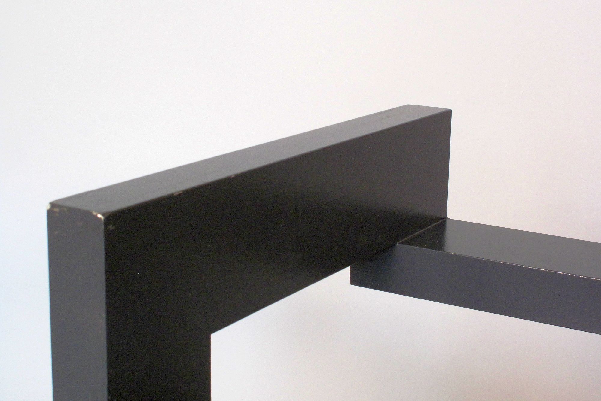 Modernist Chair in Oak Wood