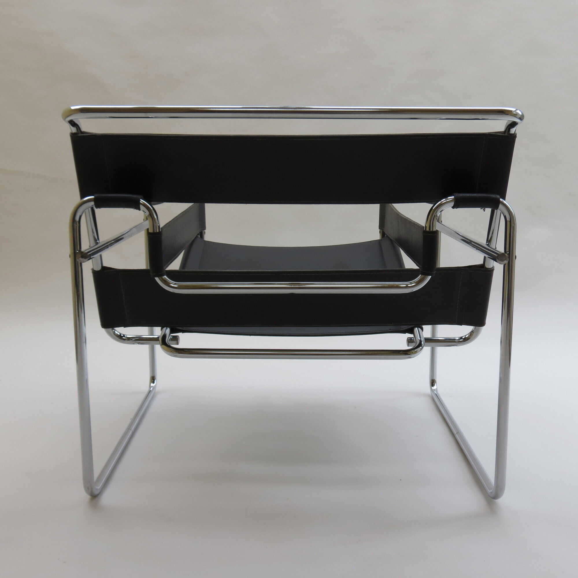 Wassily armchair by Marcel Breuer for Gavina 1960s B3