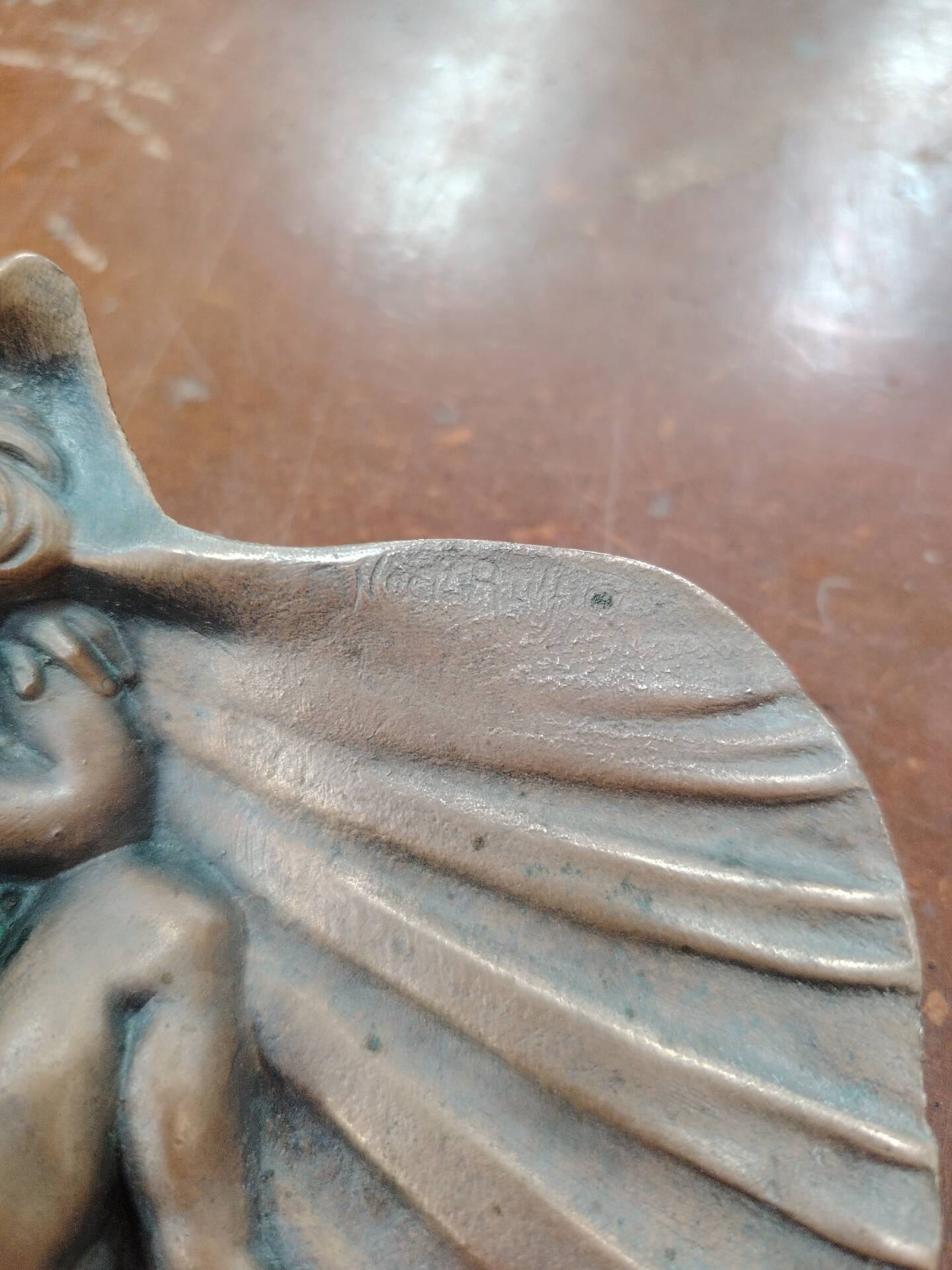 Bronze Art Nouveau catchall by Léon Noël-Ruffier