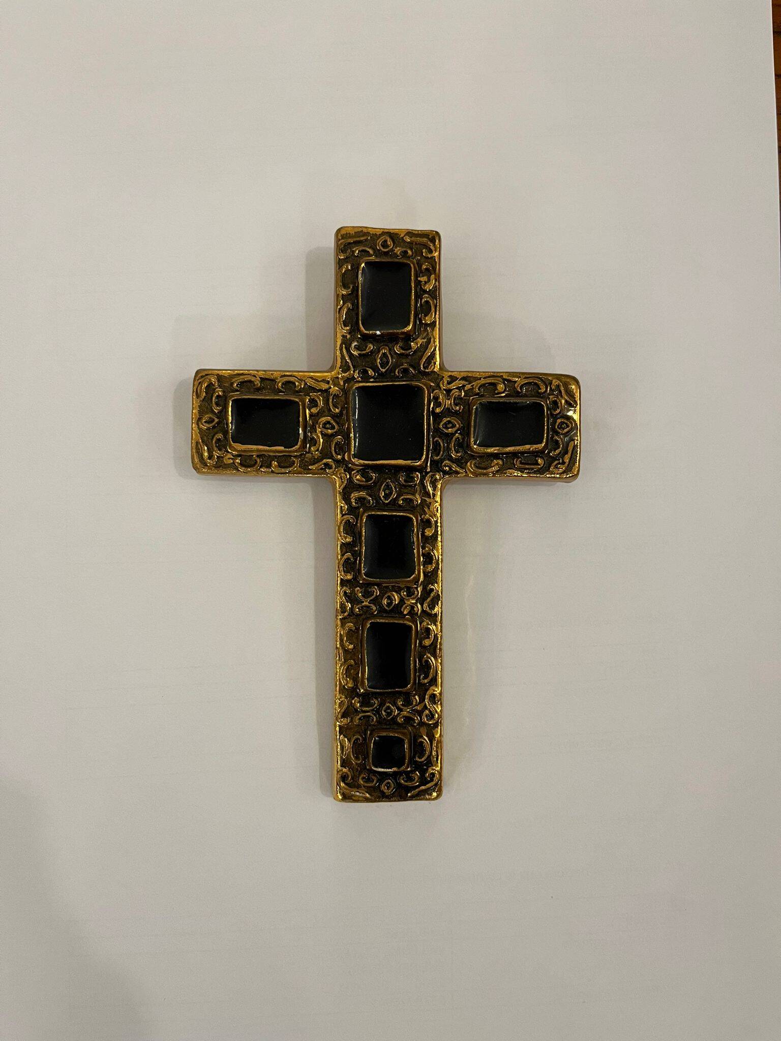 Crucifix by François Lembo