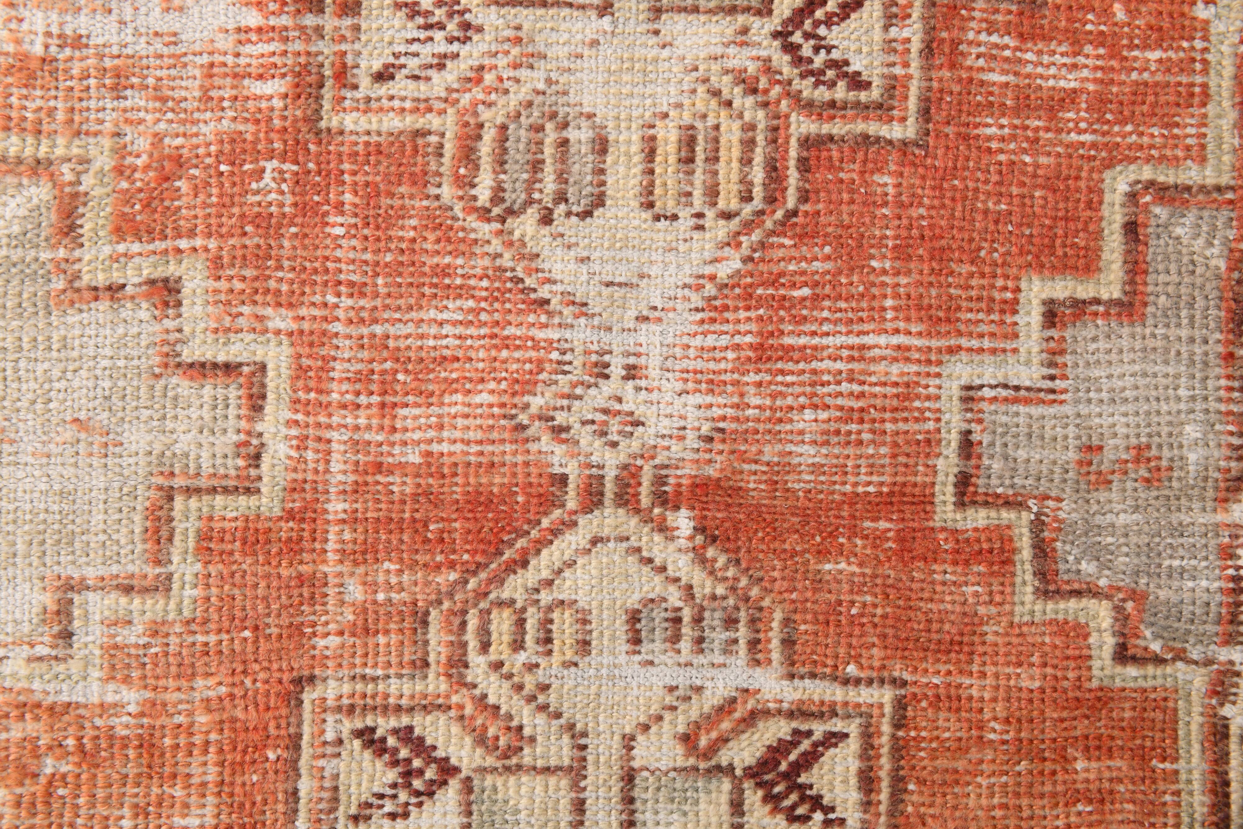 Red & Cream Vintage Runner Rug, 86x265Cm