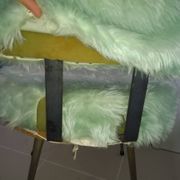 Paire de fauteuils moumoute type