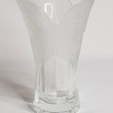 Vase cristal d'Arques modèle "Papillons" de style art déco, 20 cm