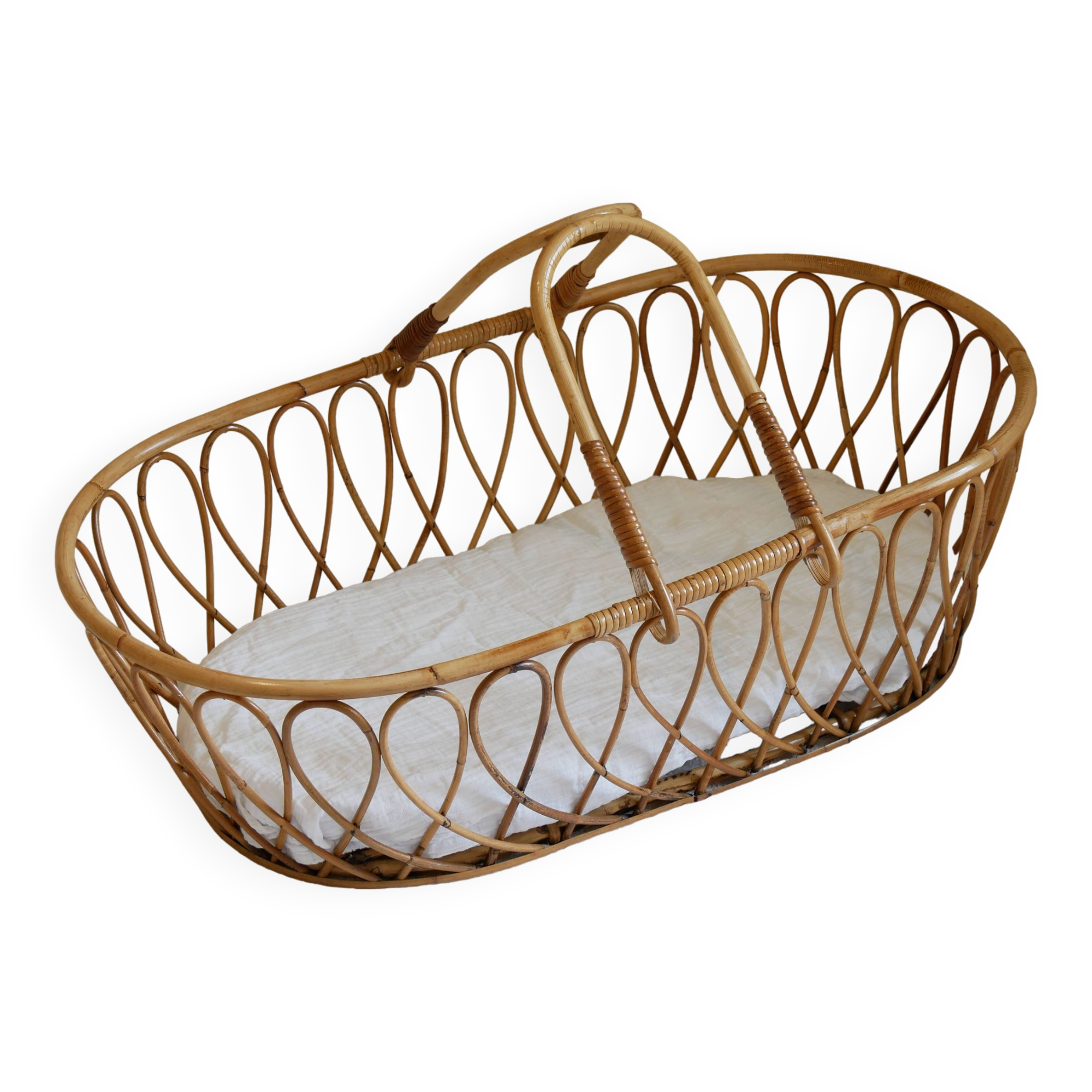 Couffin en rotin vintage