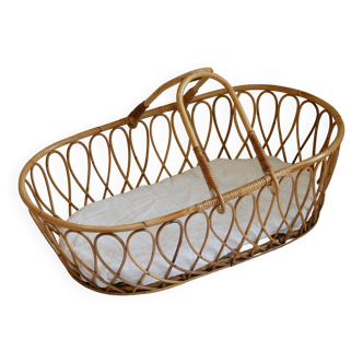 VINTAGE RATTAN BASKET