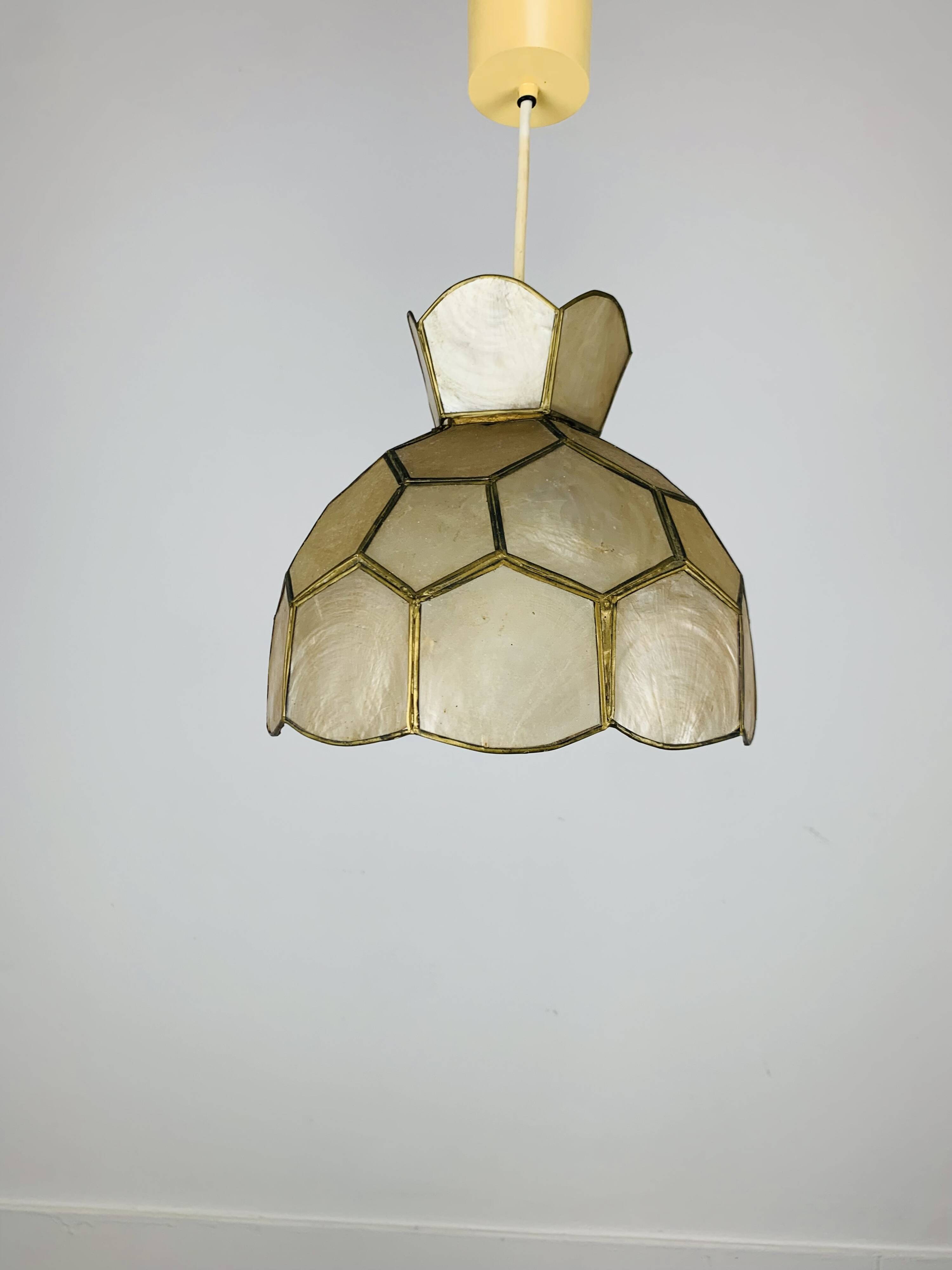 Vintage 60s mother-of-pearl and brass pendant light