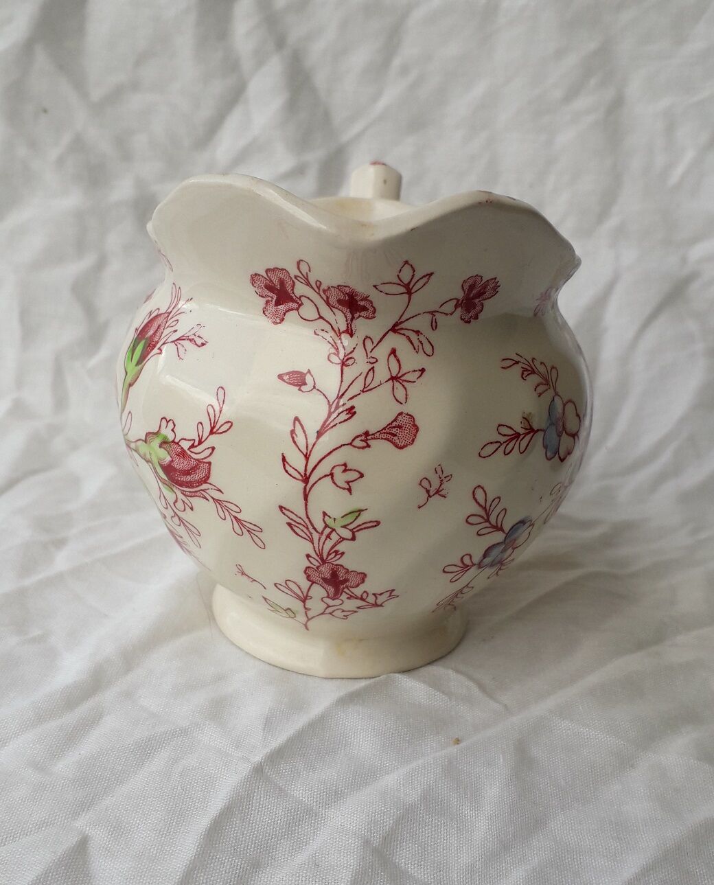 Milk pot pink decoration