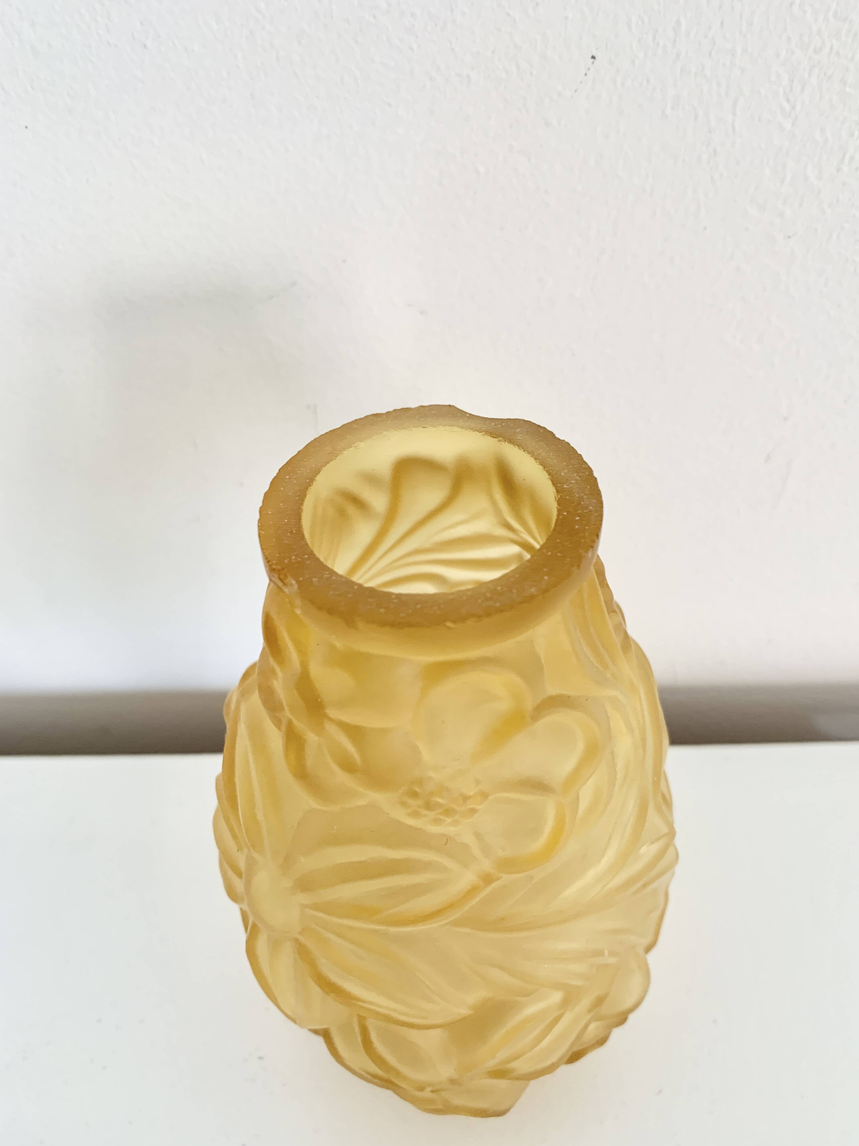 Moulded pressed glass Art Deco vase in orange