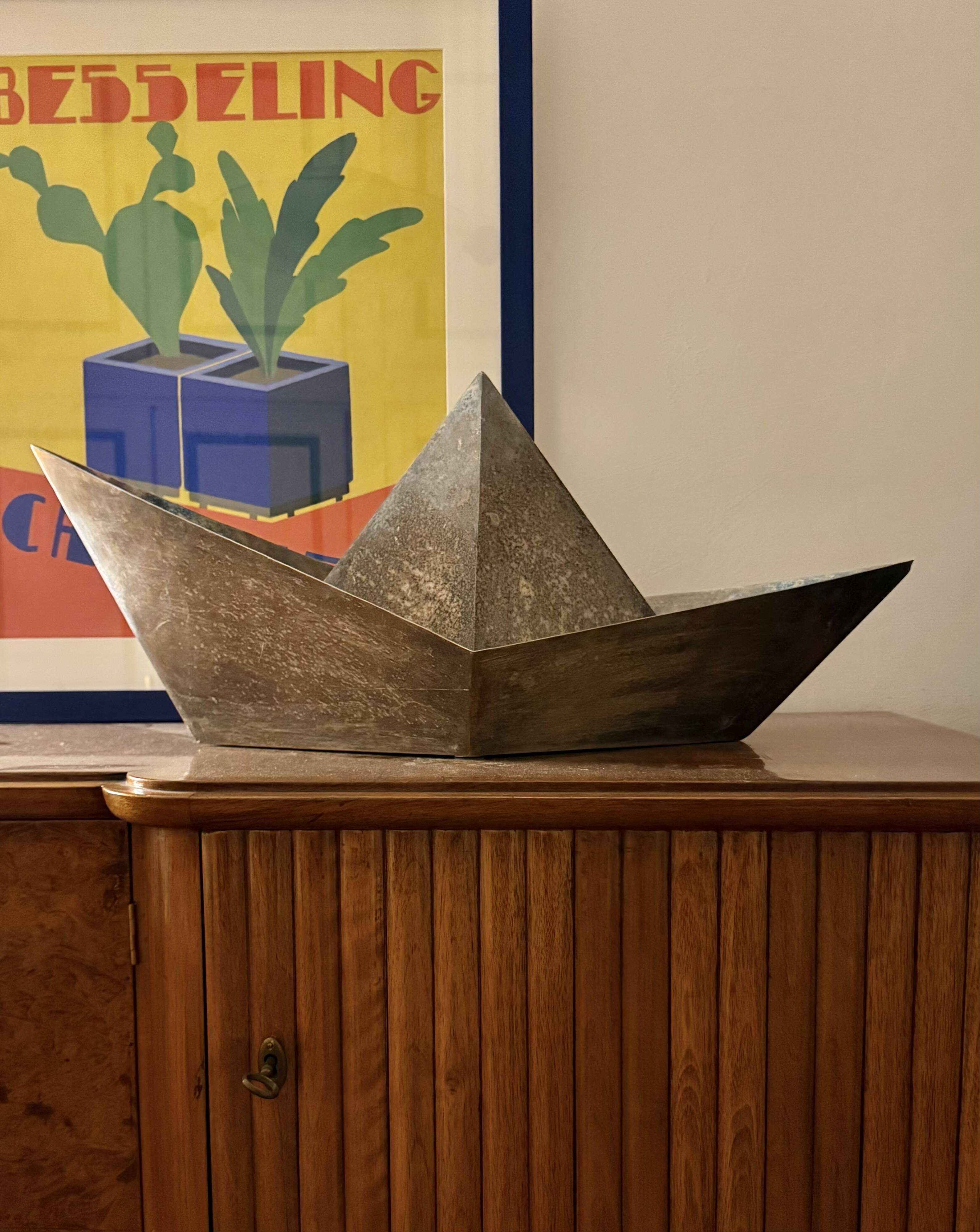 Modern silver-plated paper boat sculpture, Paola C. Aldo Cibic Italy 1980