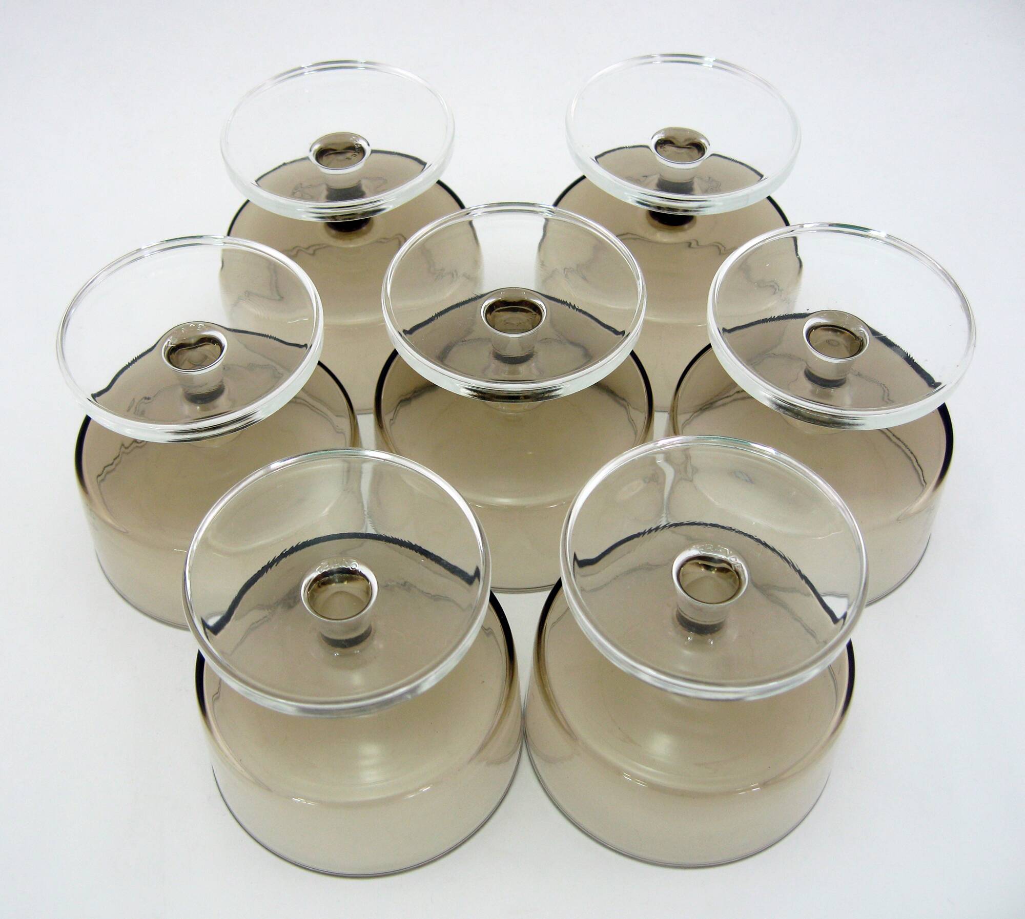 7 champagne glasses in smoked brown glass - Cavalier Sweden Luminarc Arcoroc France - vintage 70s