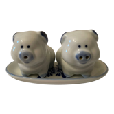 Salt pepper
