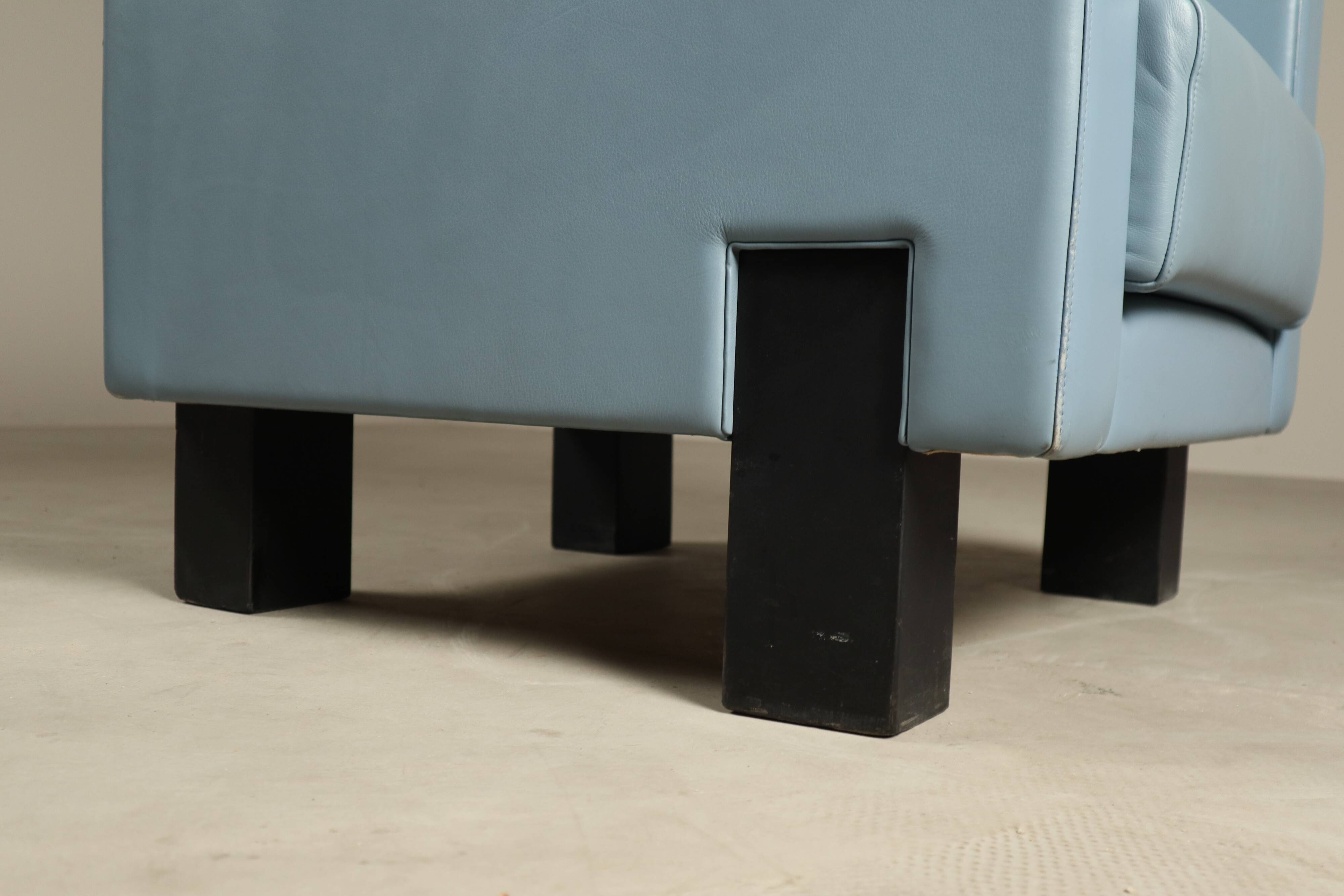 Paire de fauteuils « Moji » de Shigeru Uchida pour Poltrona Frau