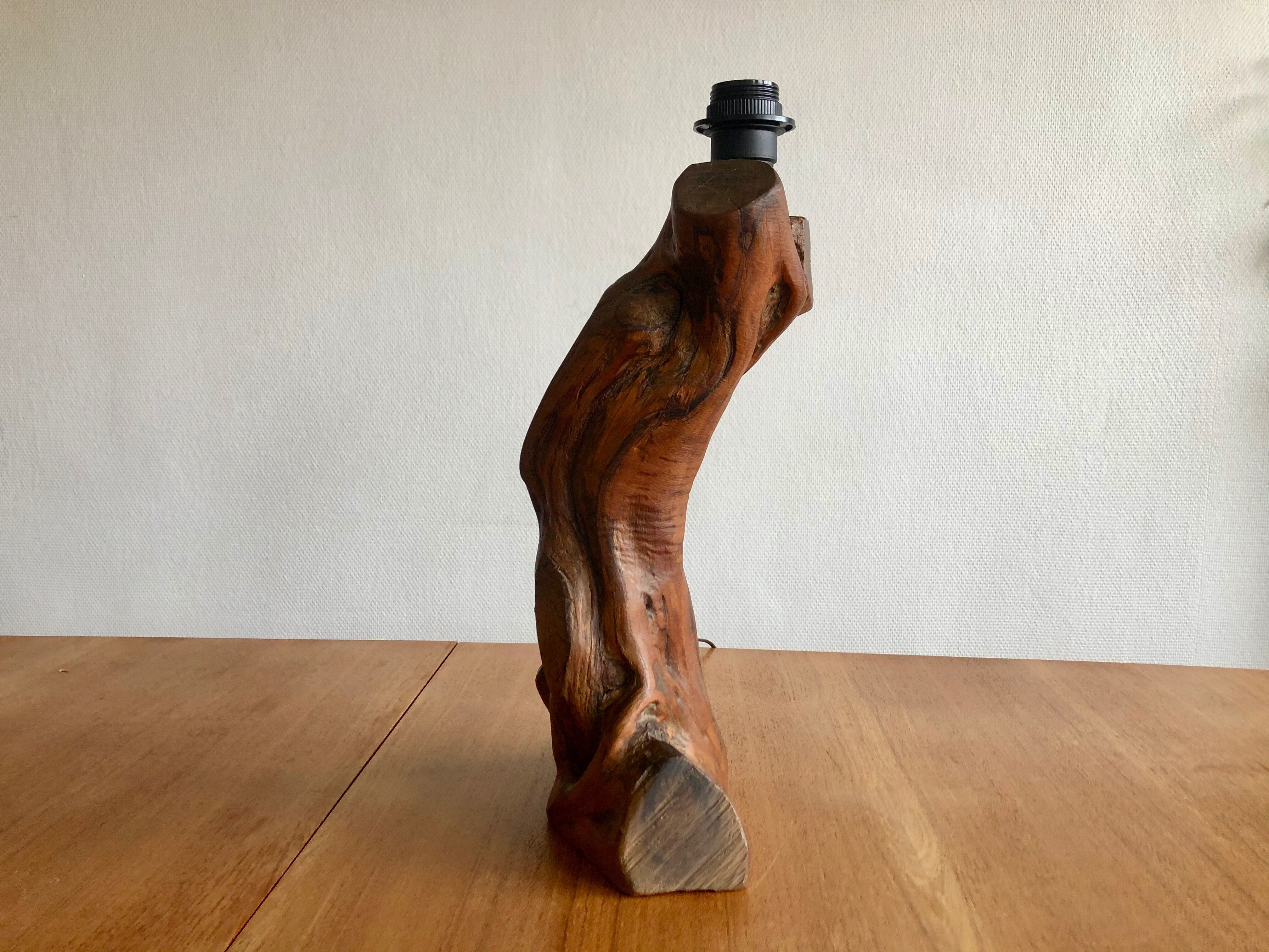 Anthropomorphic wooden lamp foot