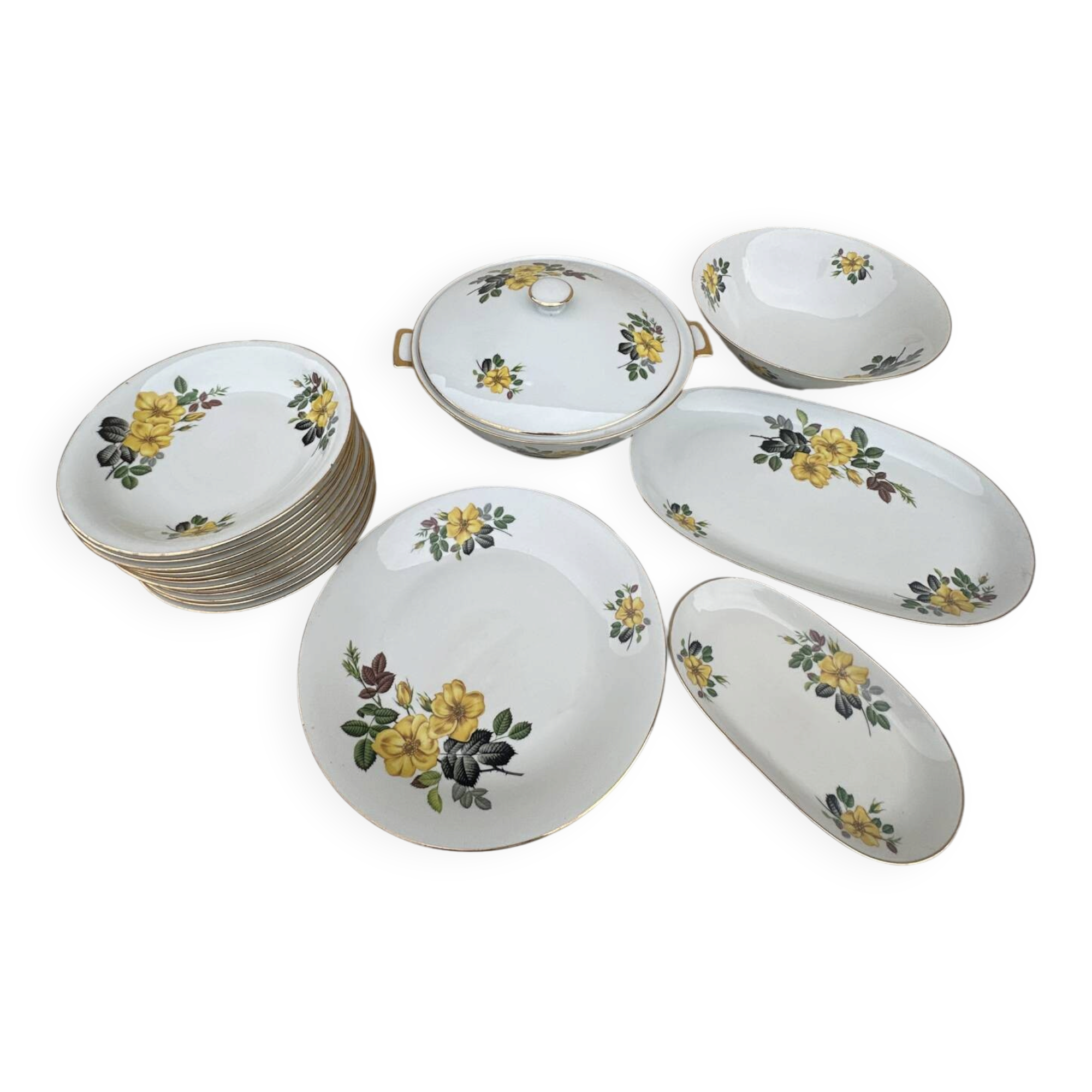 Set of porcelain dishes