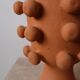 Vase cache pot sculptural terracotta fait main