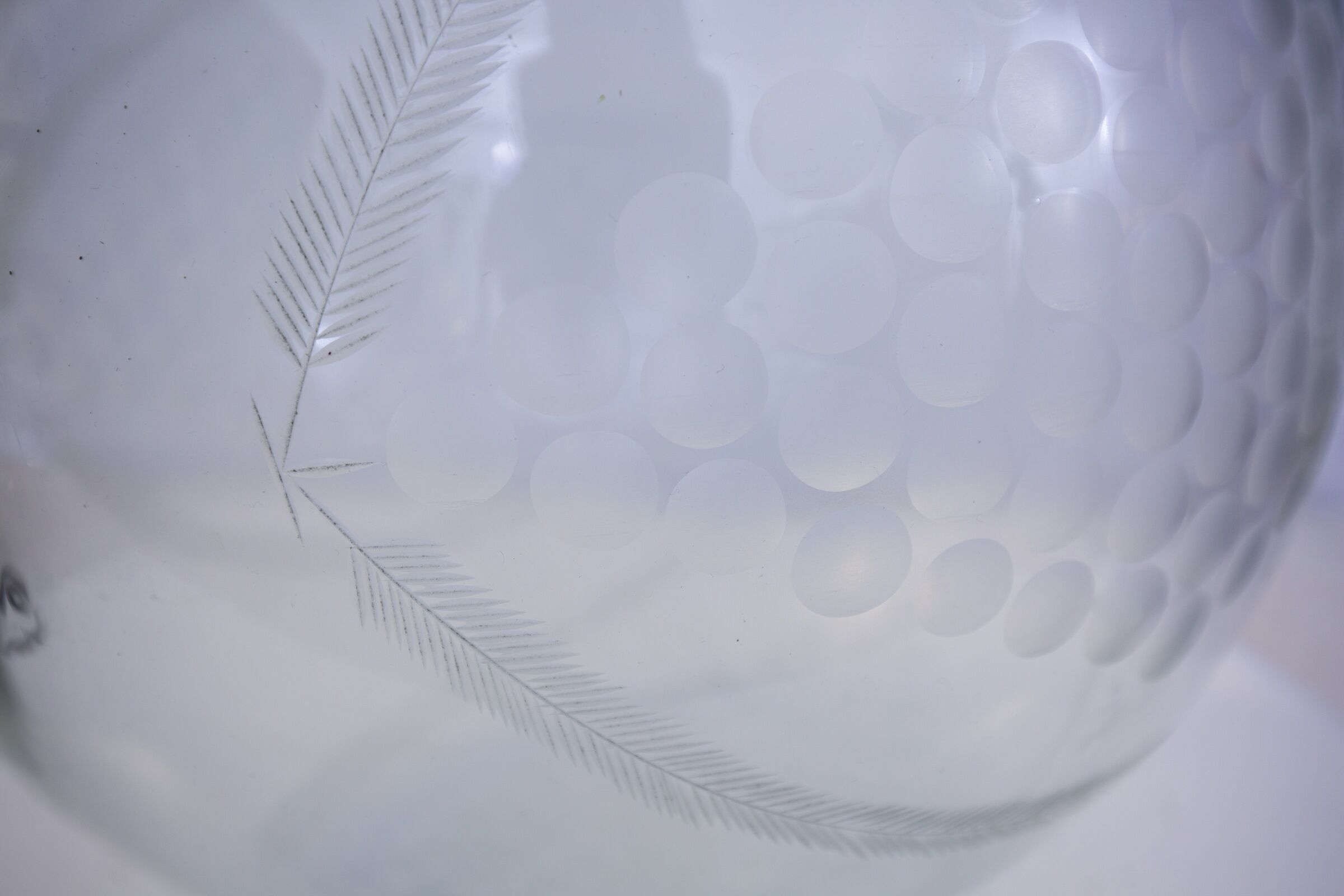 Suspension light ball