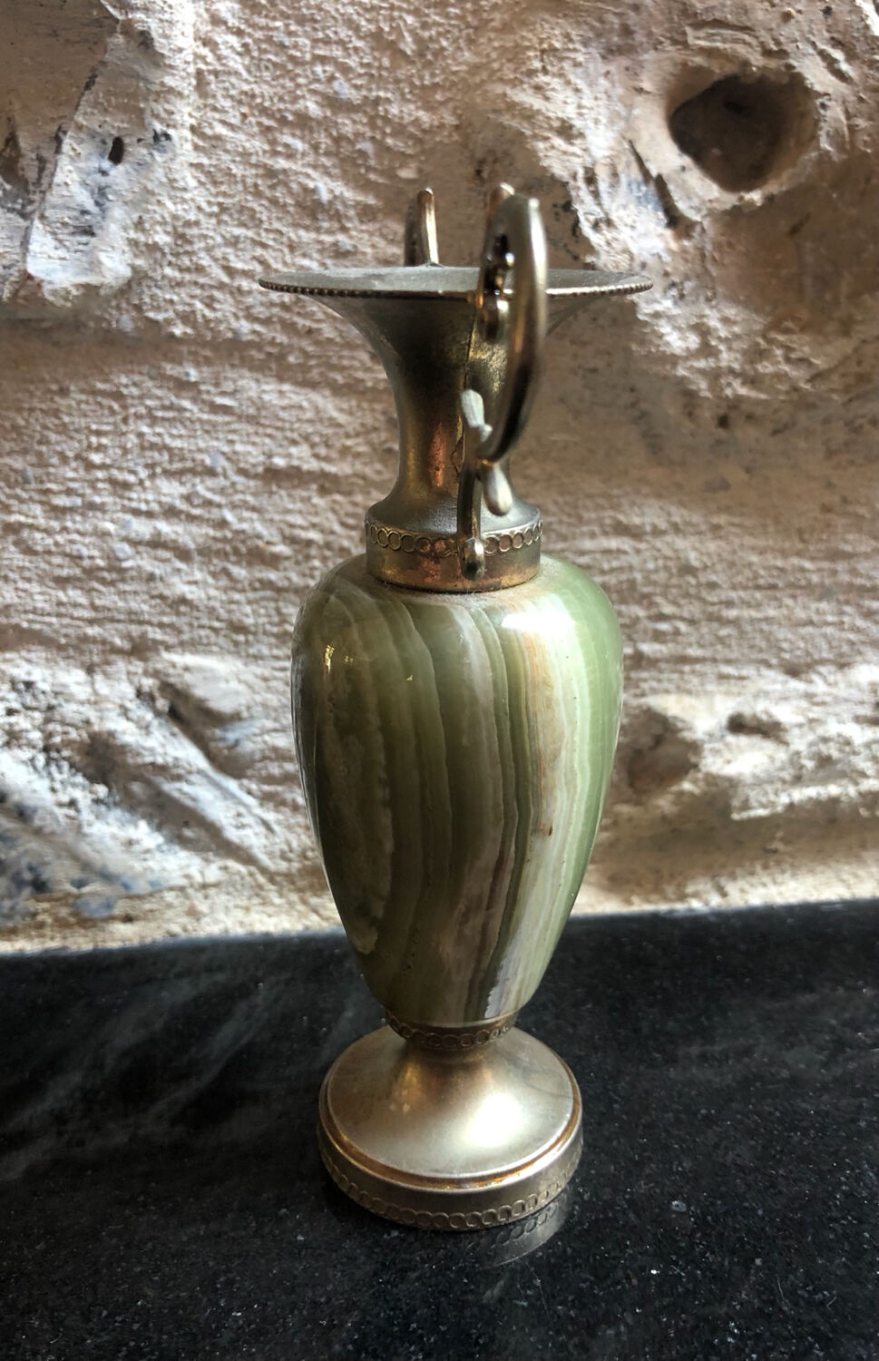 Jadeite vase/amphora