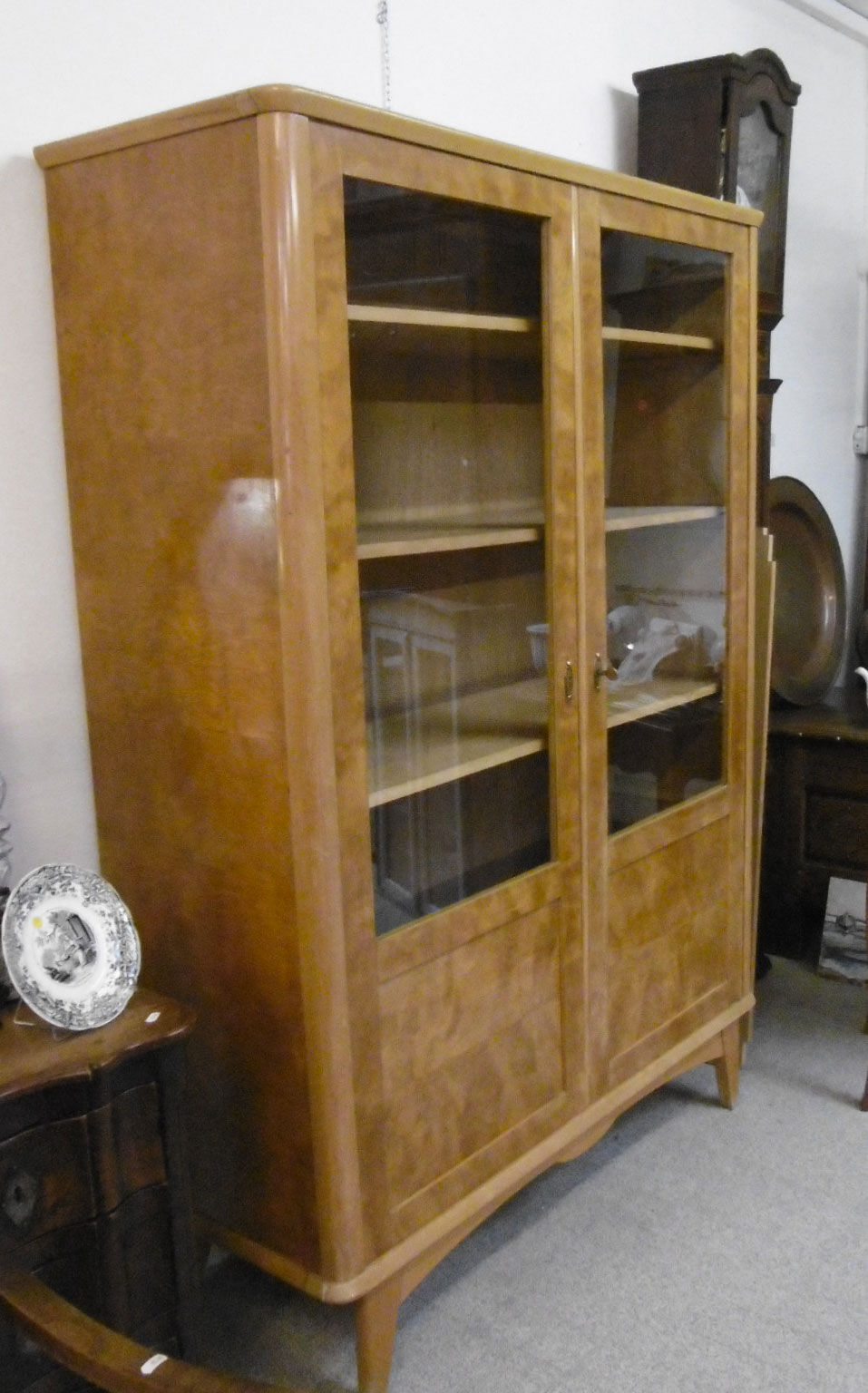 Showcase vintage 60s