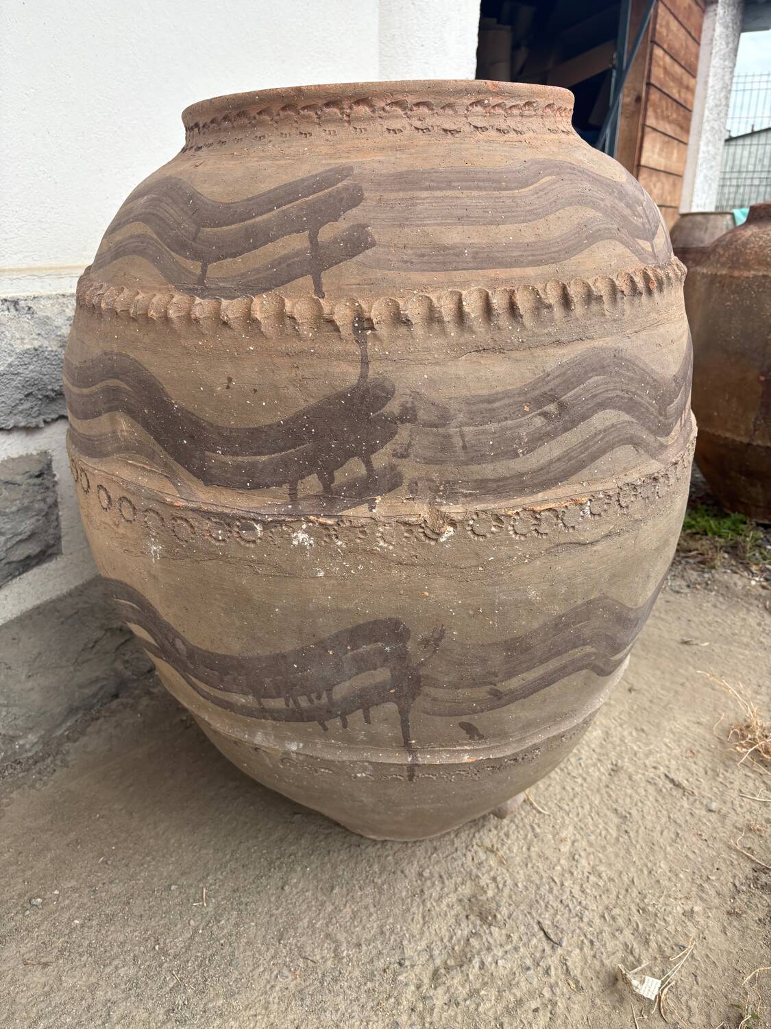 Spanish oil jar, Tinaja, 18th century.