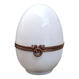 Porcelain egg box