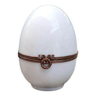 Boîte oeuf en porcelaine