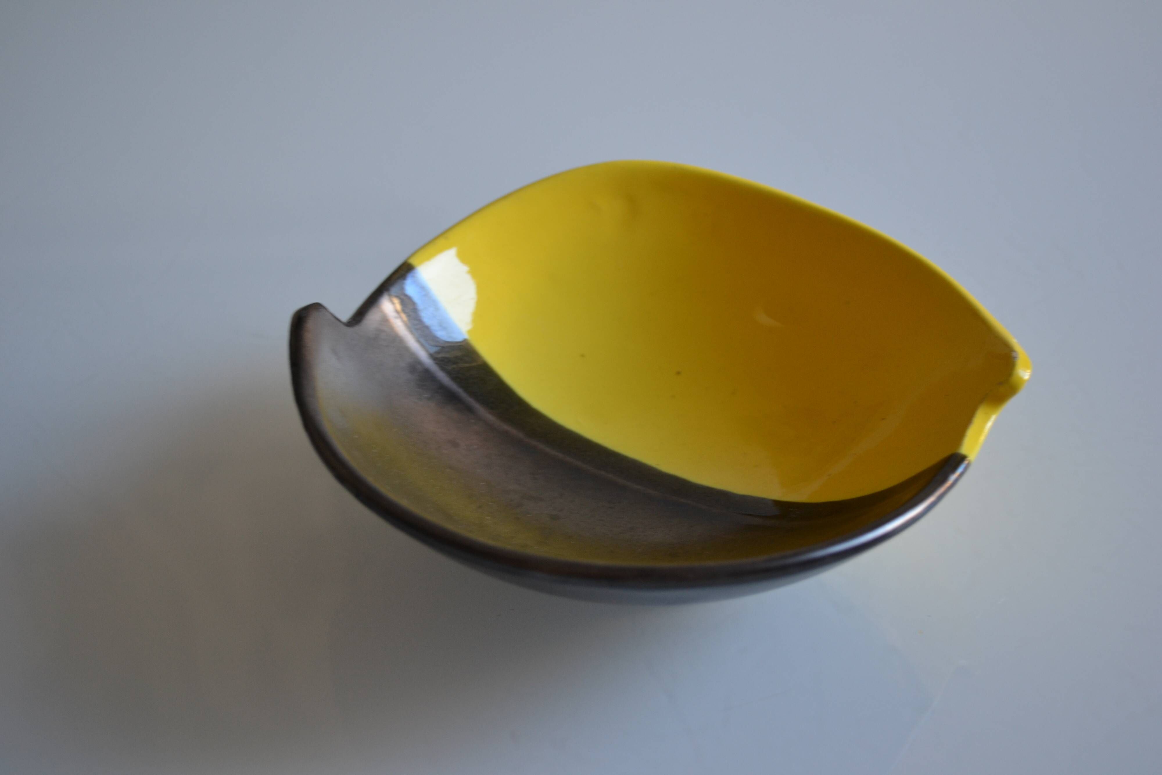 Bicolour ceramic cup in black and yellow signed Luc Vallauris 1950