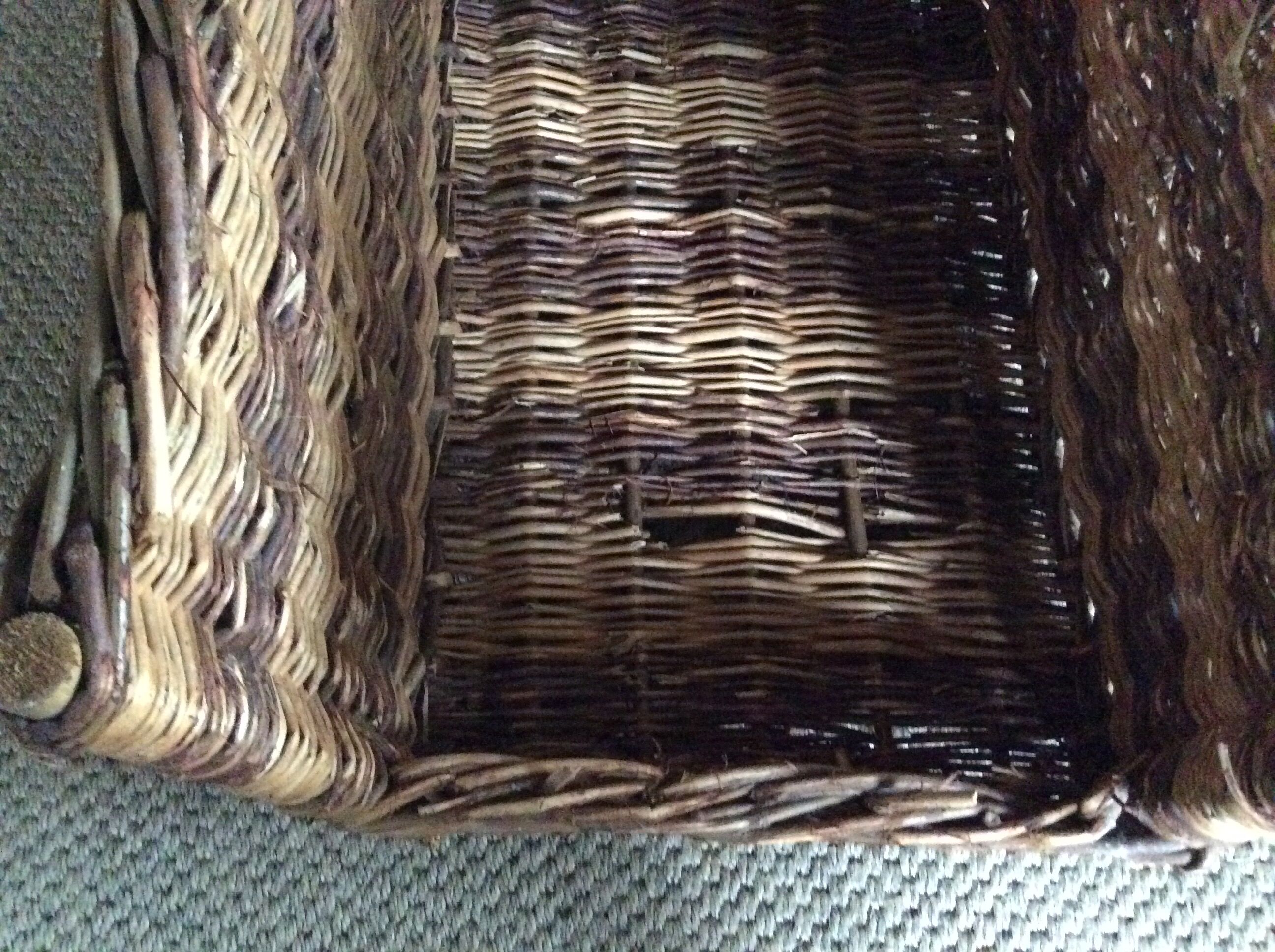 Wood basket