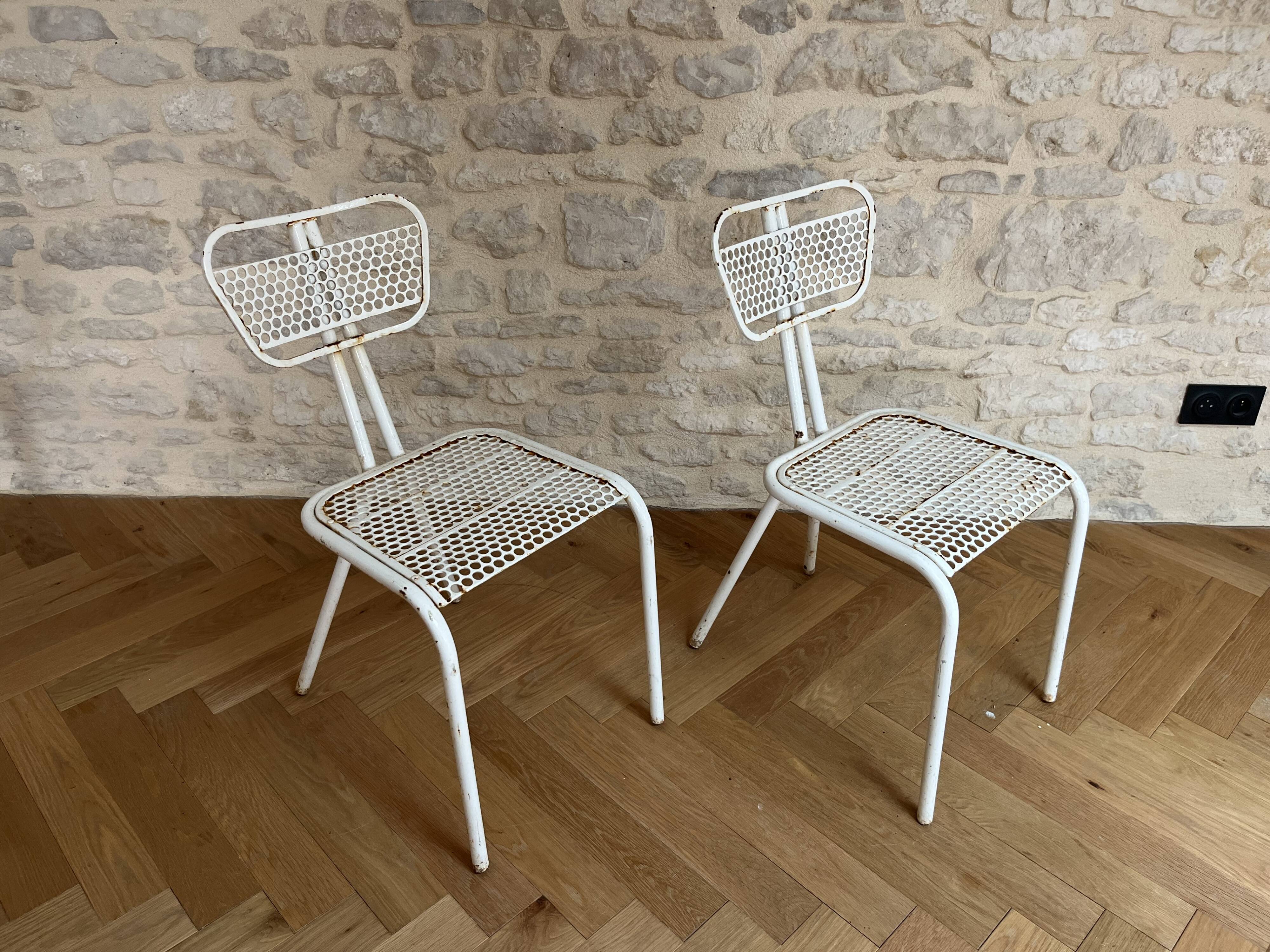 Table de jardin Radar par René Malaval