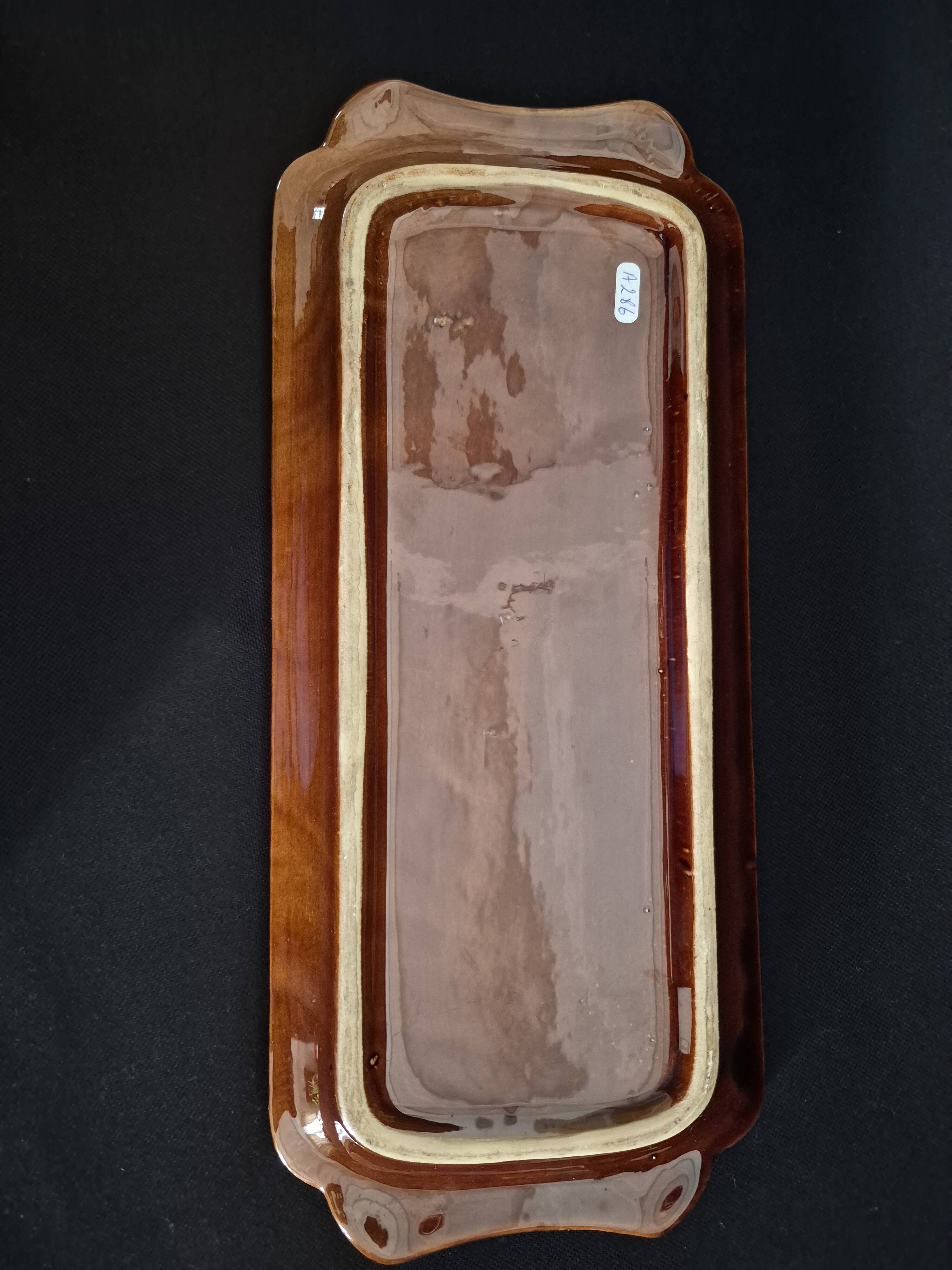 Vintage ceramic cake plate