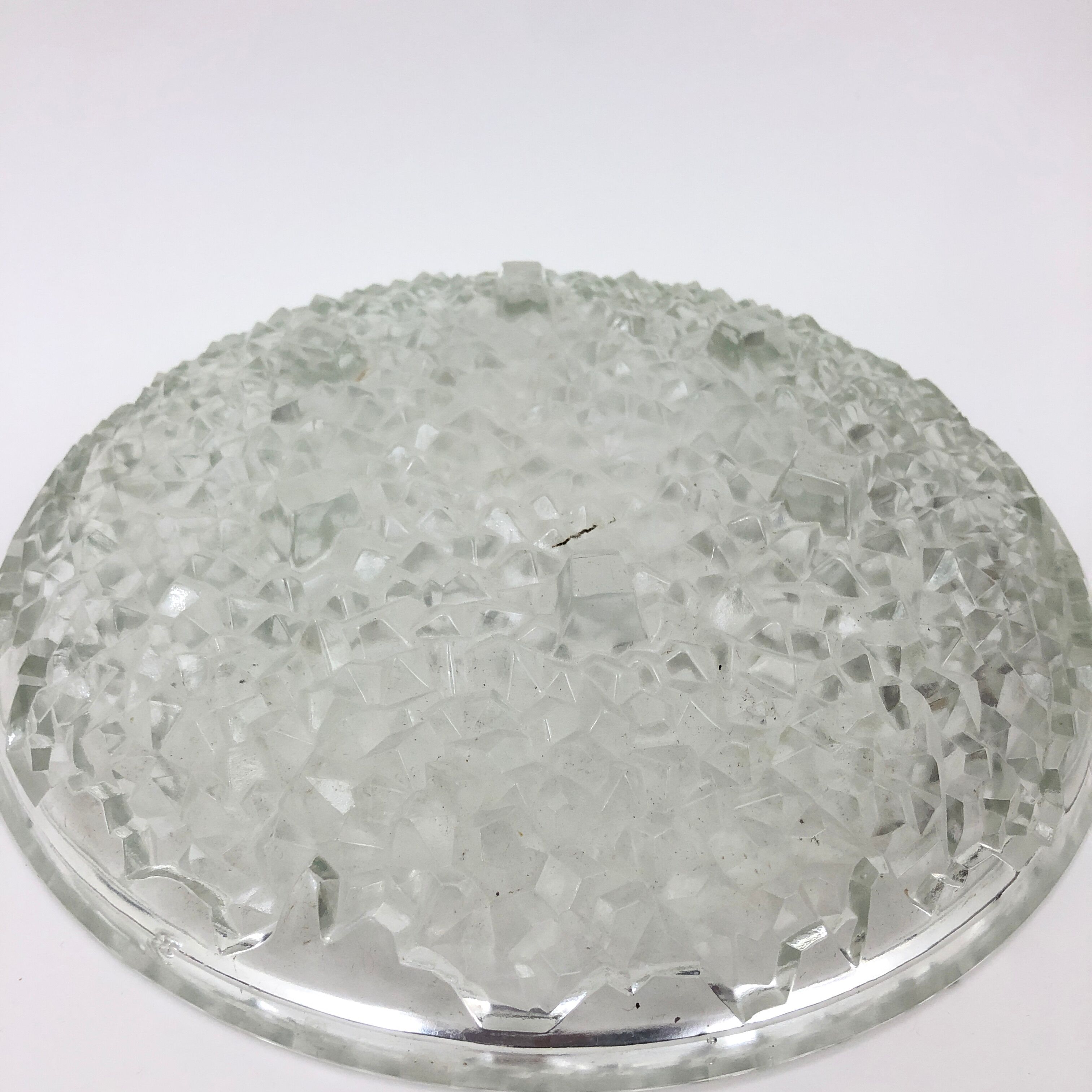 Large glass fruit cut