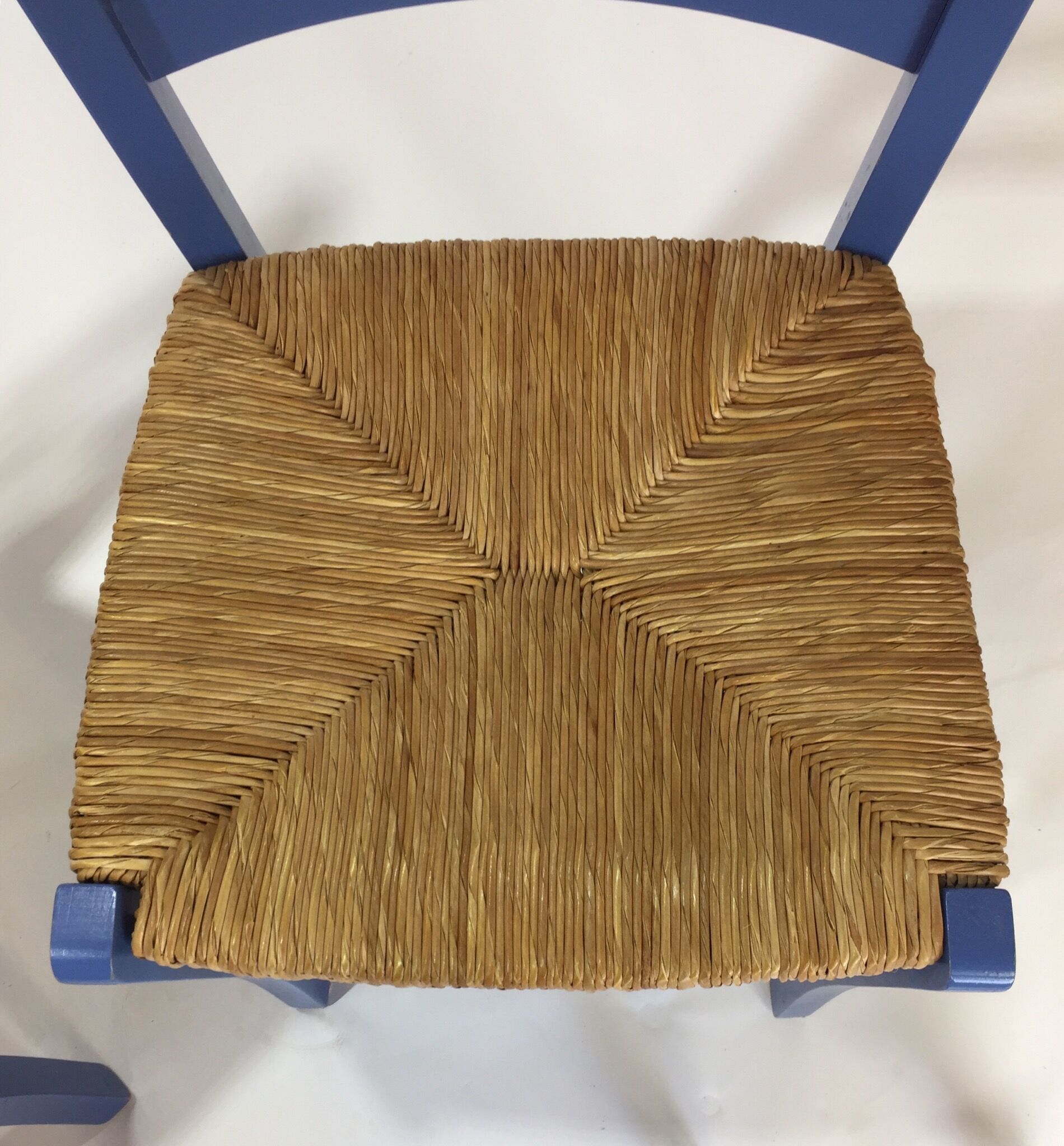 Lot of 4 decked blue chairs