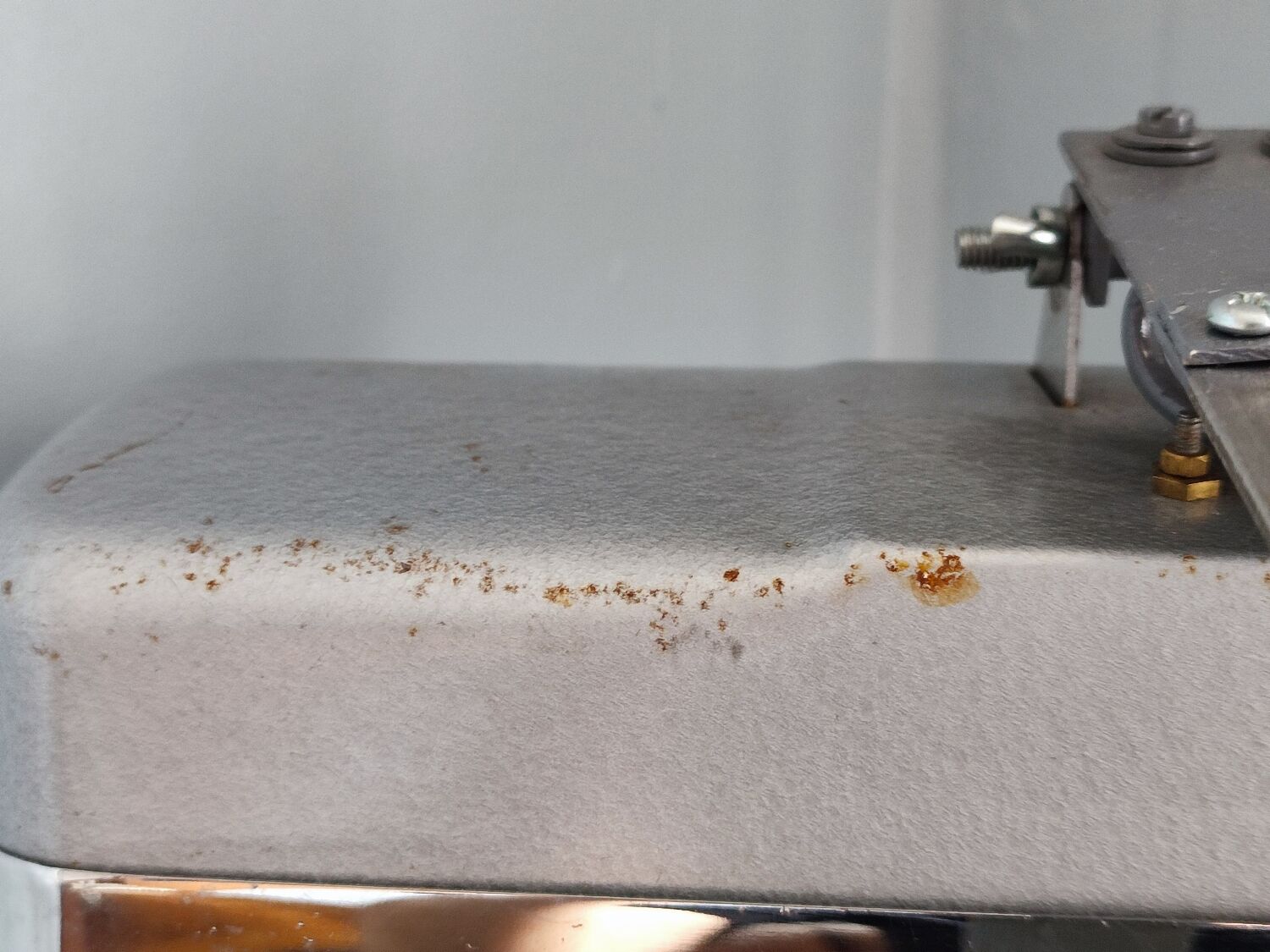 Thermor industrial style table lamp