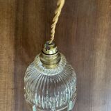 Molded glass suspension