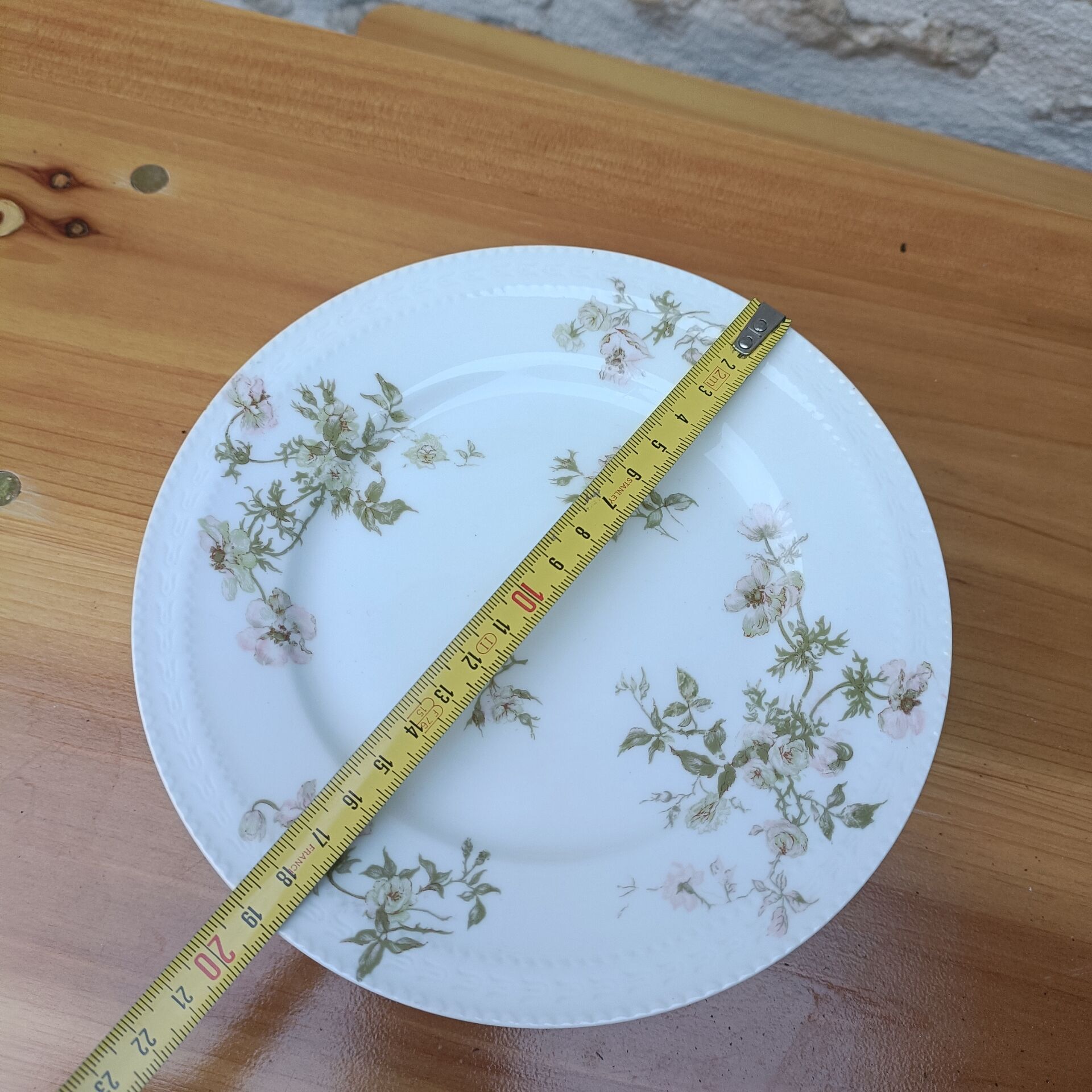 Six dessert plates Haviland