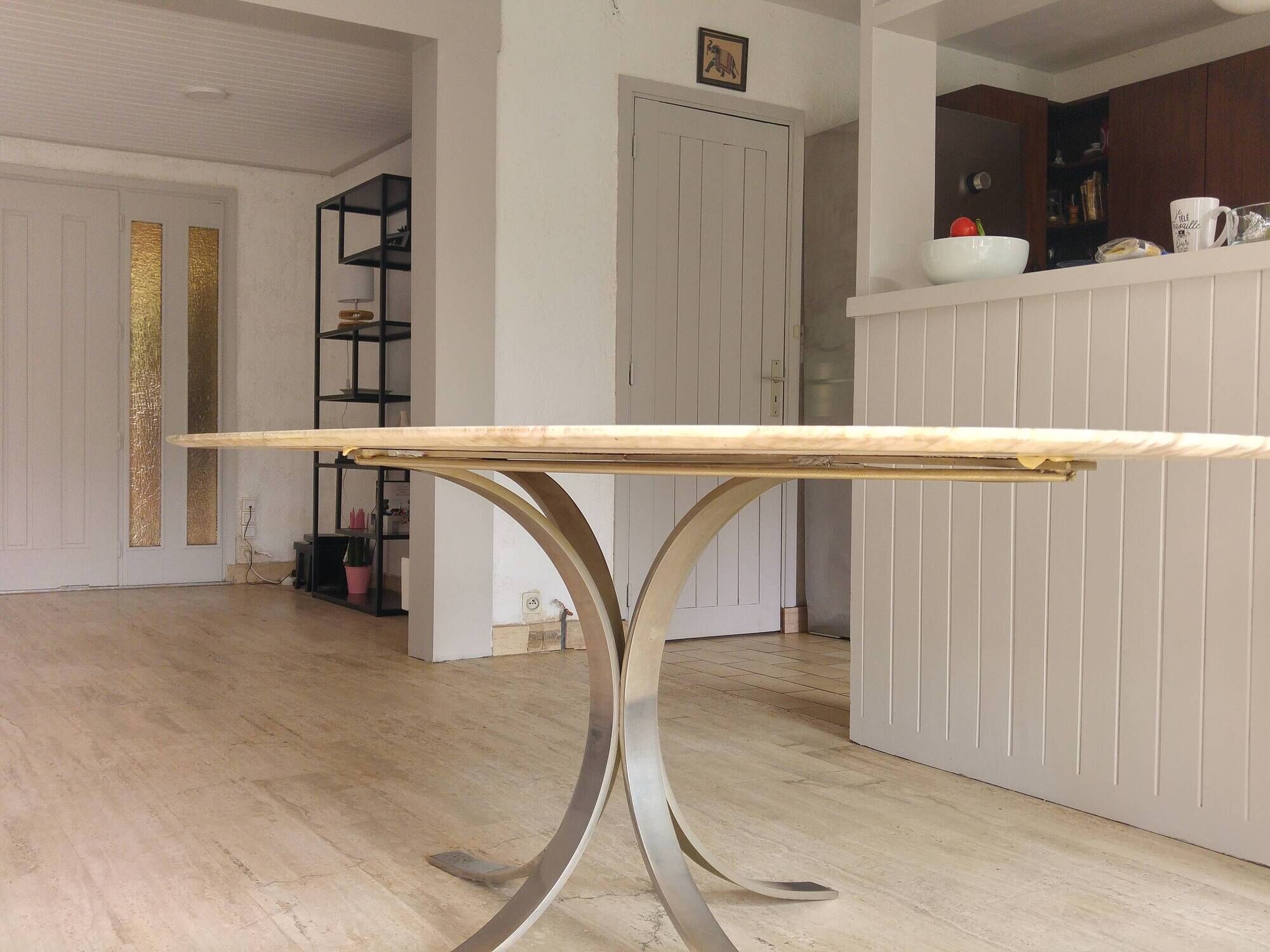 Oval table roche bobois in marble and chrome steel of the 70s