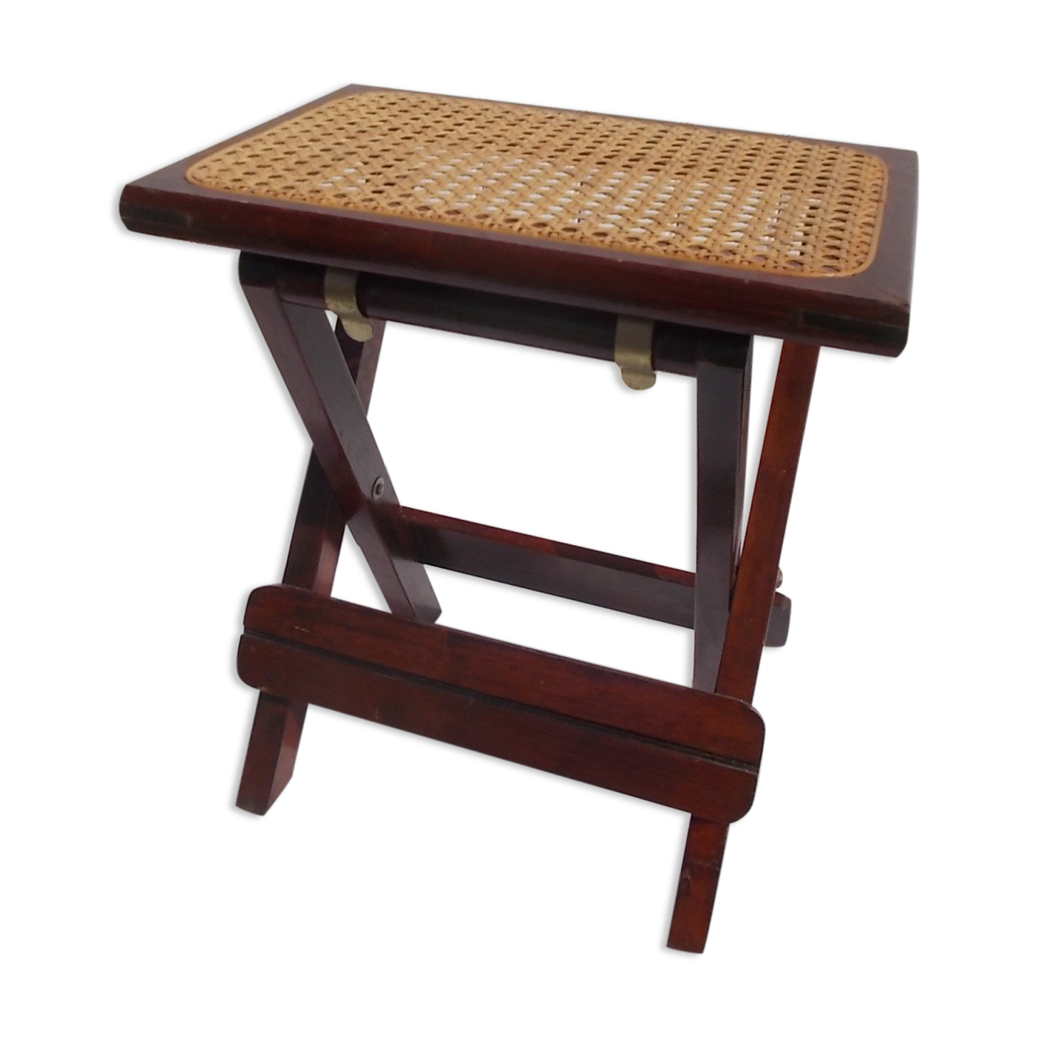 Foldable stool
