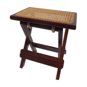 Foldable stool