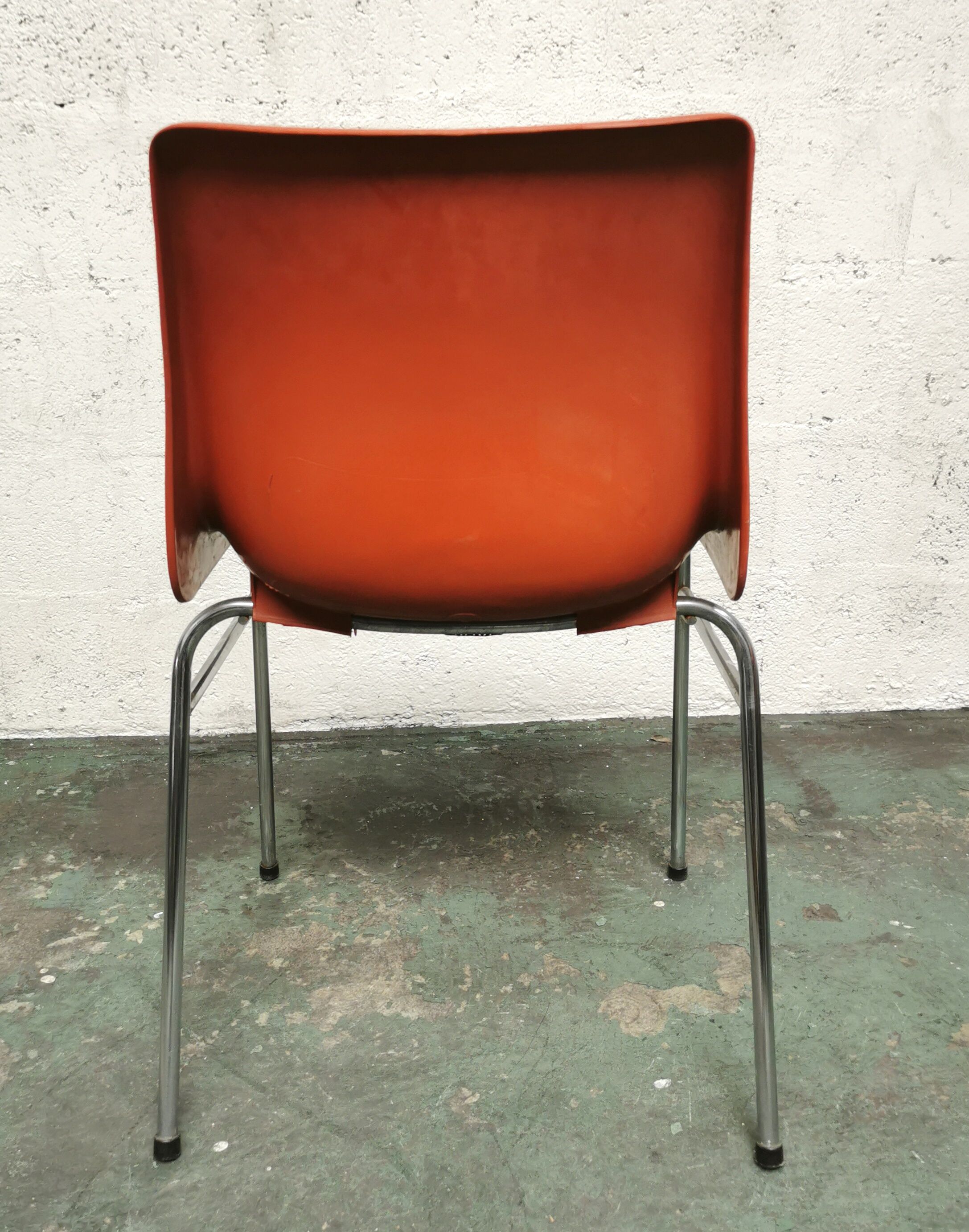 Robin Day polyprop chair
